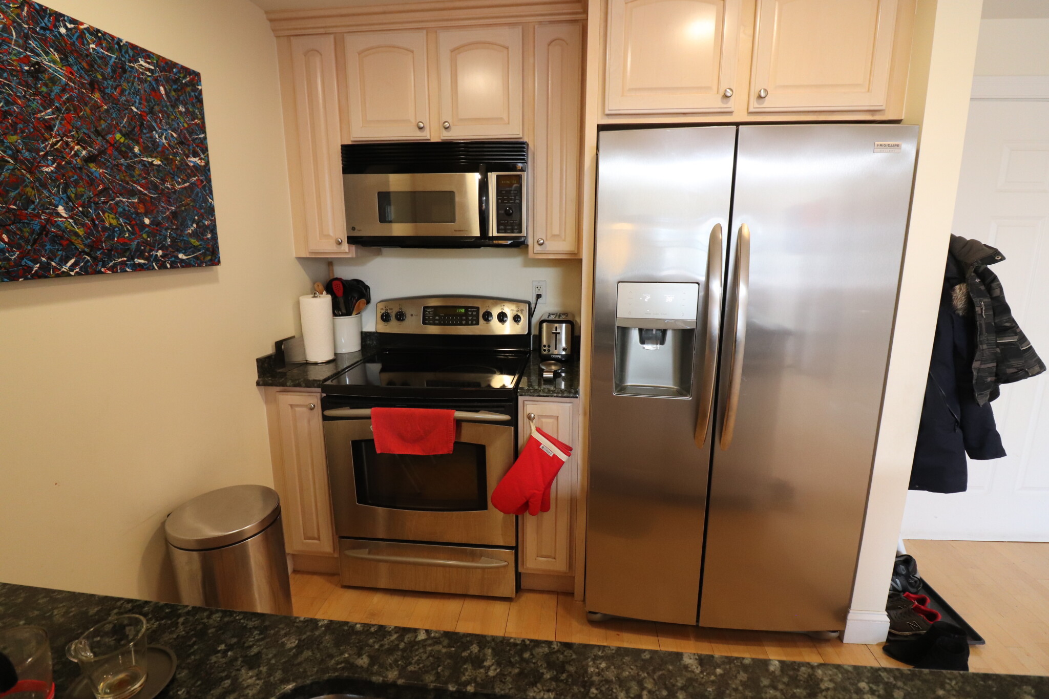 121 Centre St, Longwood