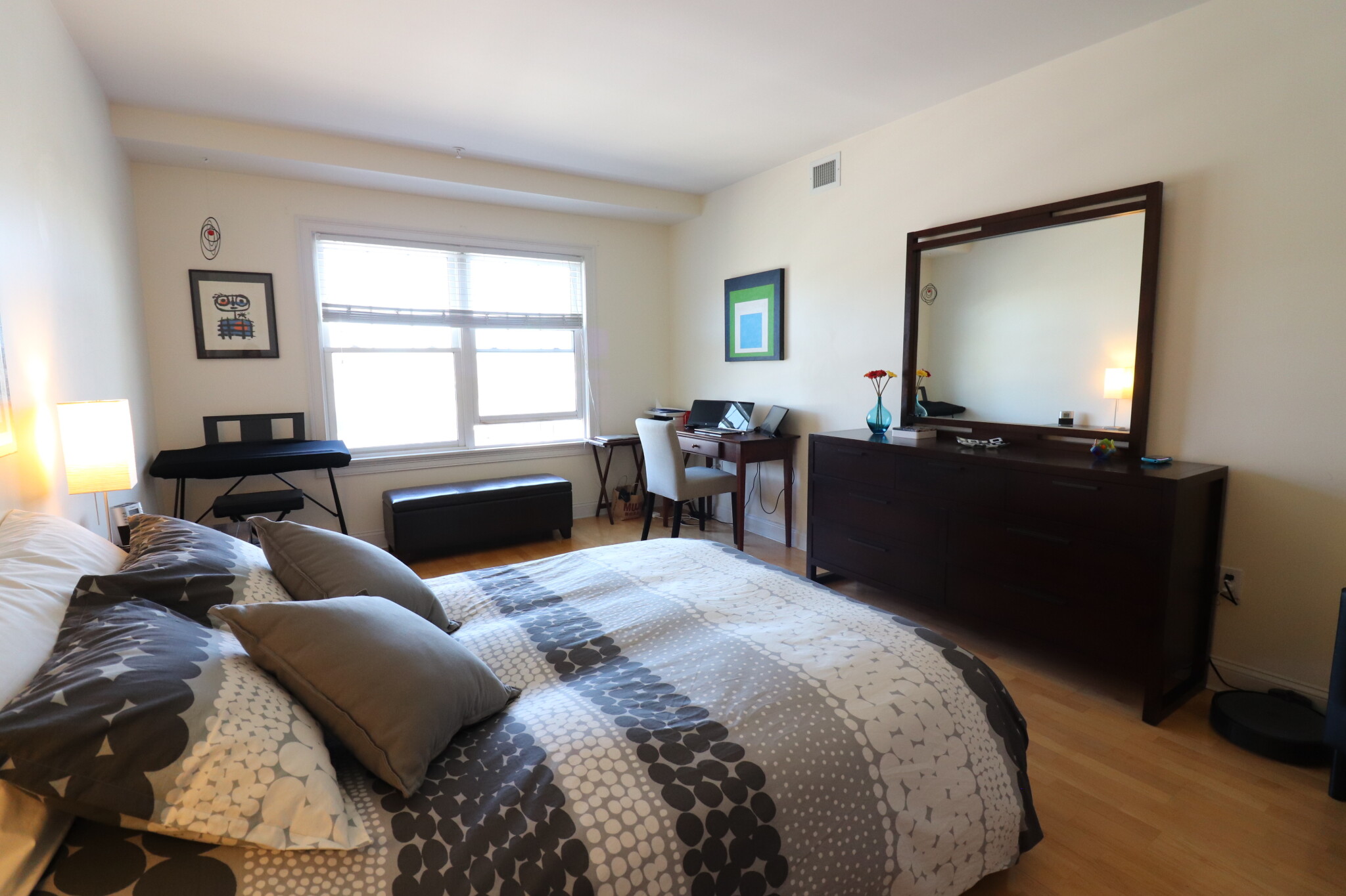 121 Centre St, Longwood