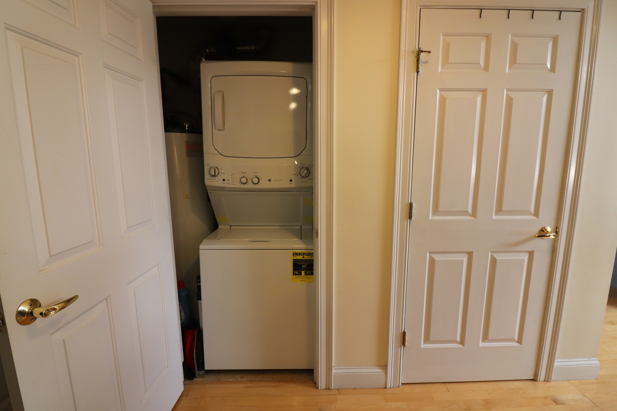 121 Centre St, North Brookline