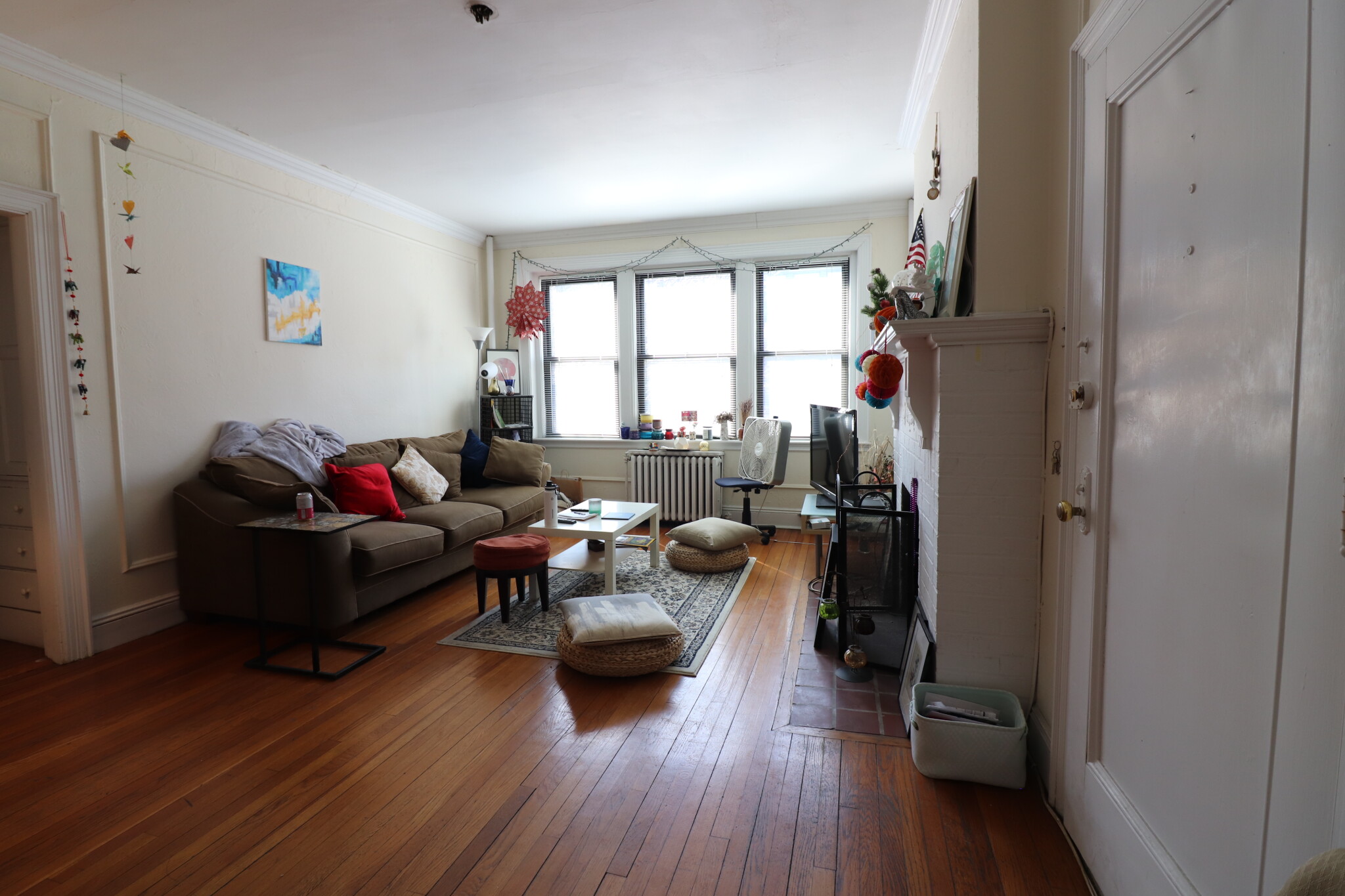 2 bed, 1 bath apartment for rent at 36 Park St Unit 3, Coolidge Corner — photo 3 of 17