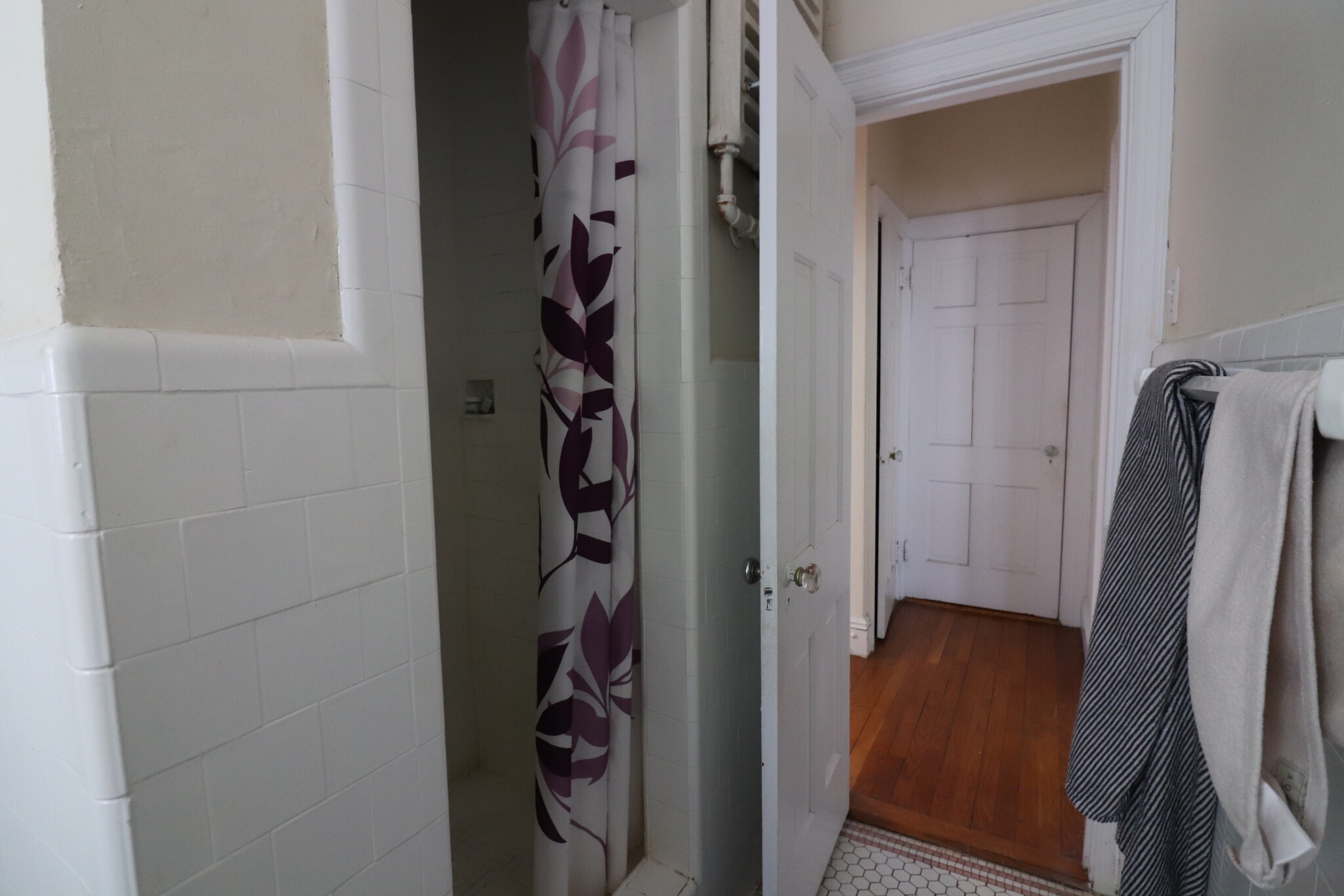 2 bed, 1 bath apartment for rent at 36 Park St Unit 3, Coolidge Corner — photo 9 of 17