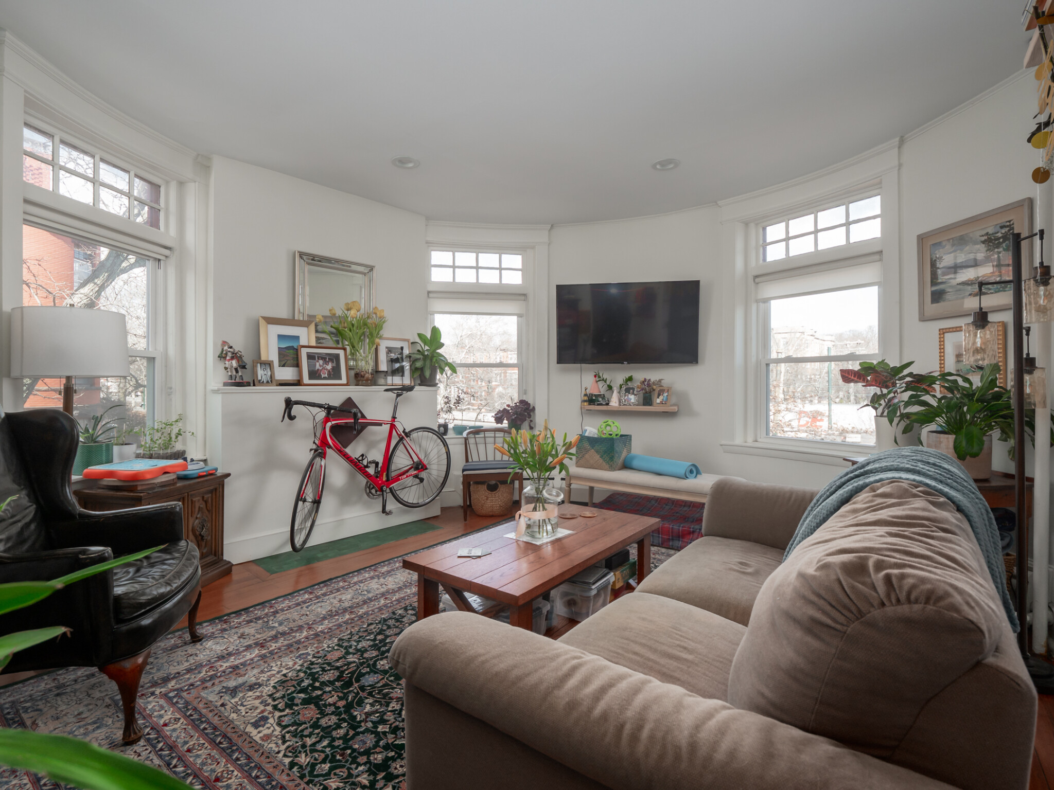 1871 Beacon St, Washington Square