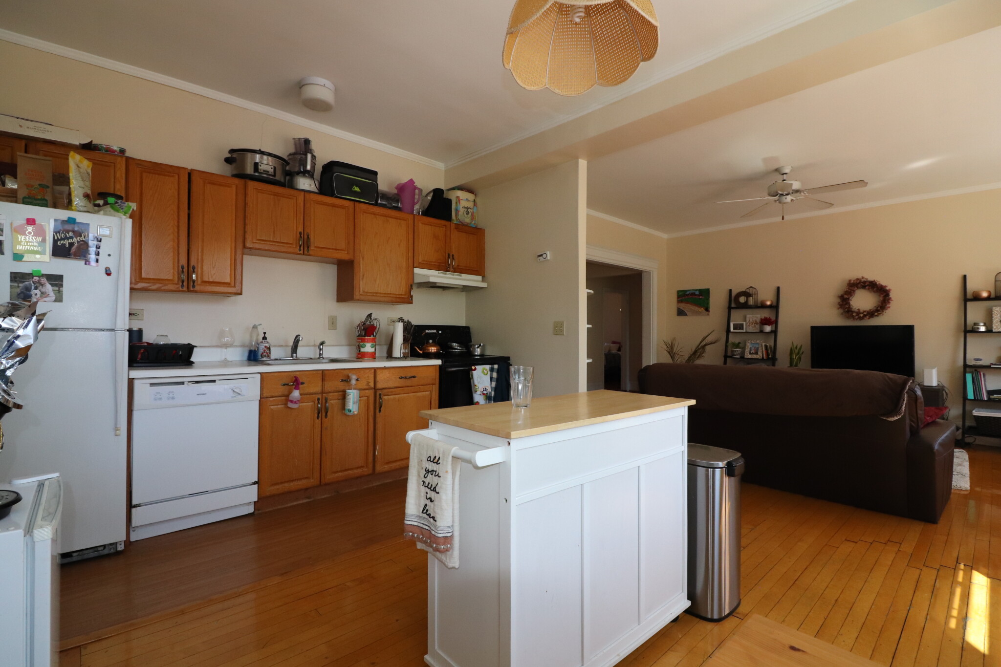 1090 Beacon St, Brookline