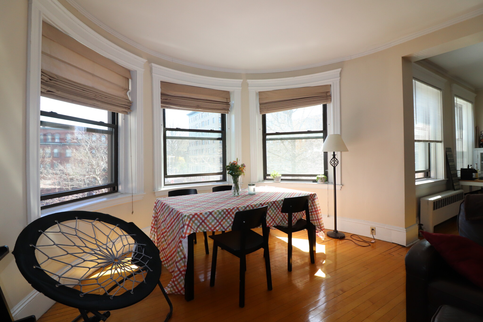 1090 Beacon St, Brookline