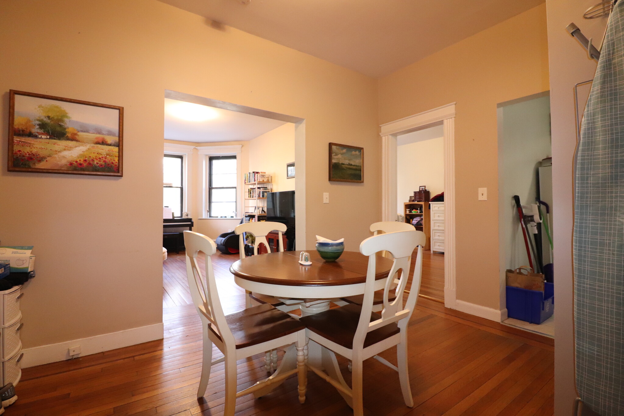 11 Stearns Rd, Coolidge Corner