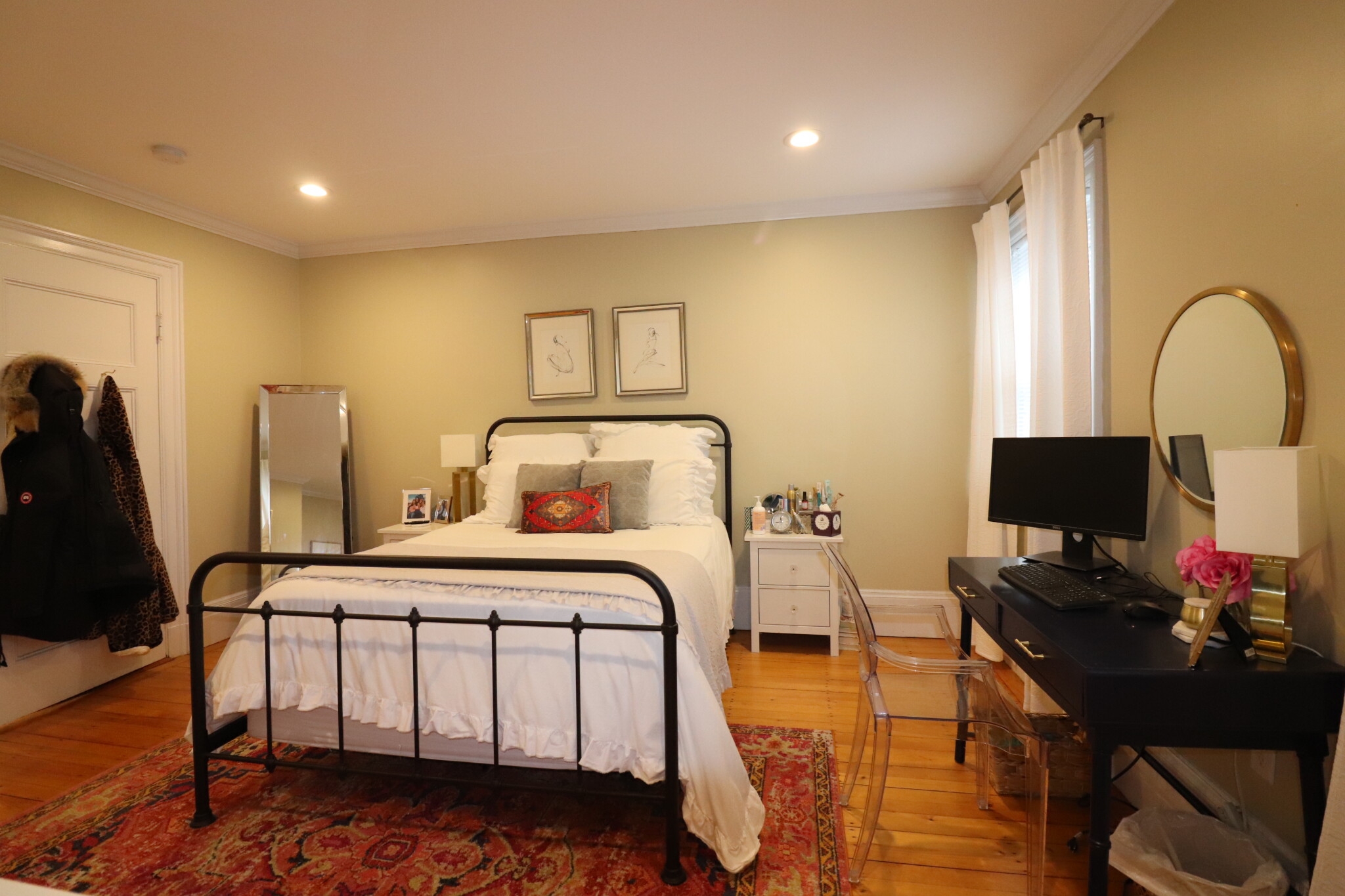 3 bed, 1 bath apartment for rent at 45 Garrison Rd Unit 3, Brookline — photo 13 of 16