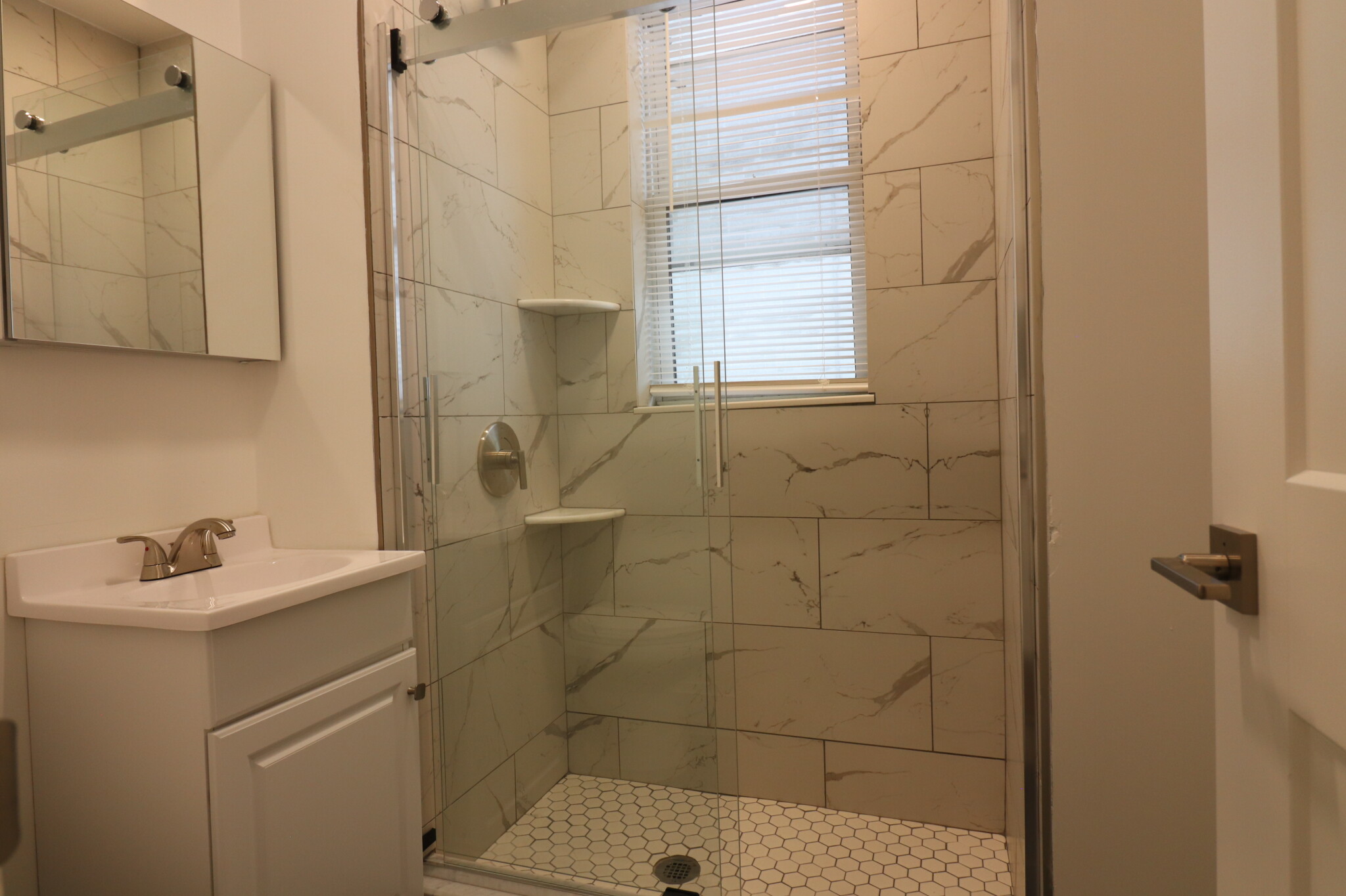 120 Peterborough St, Fenway