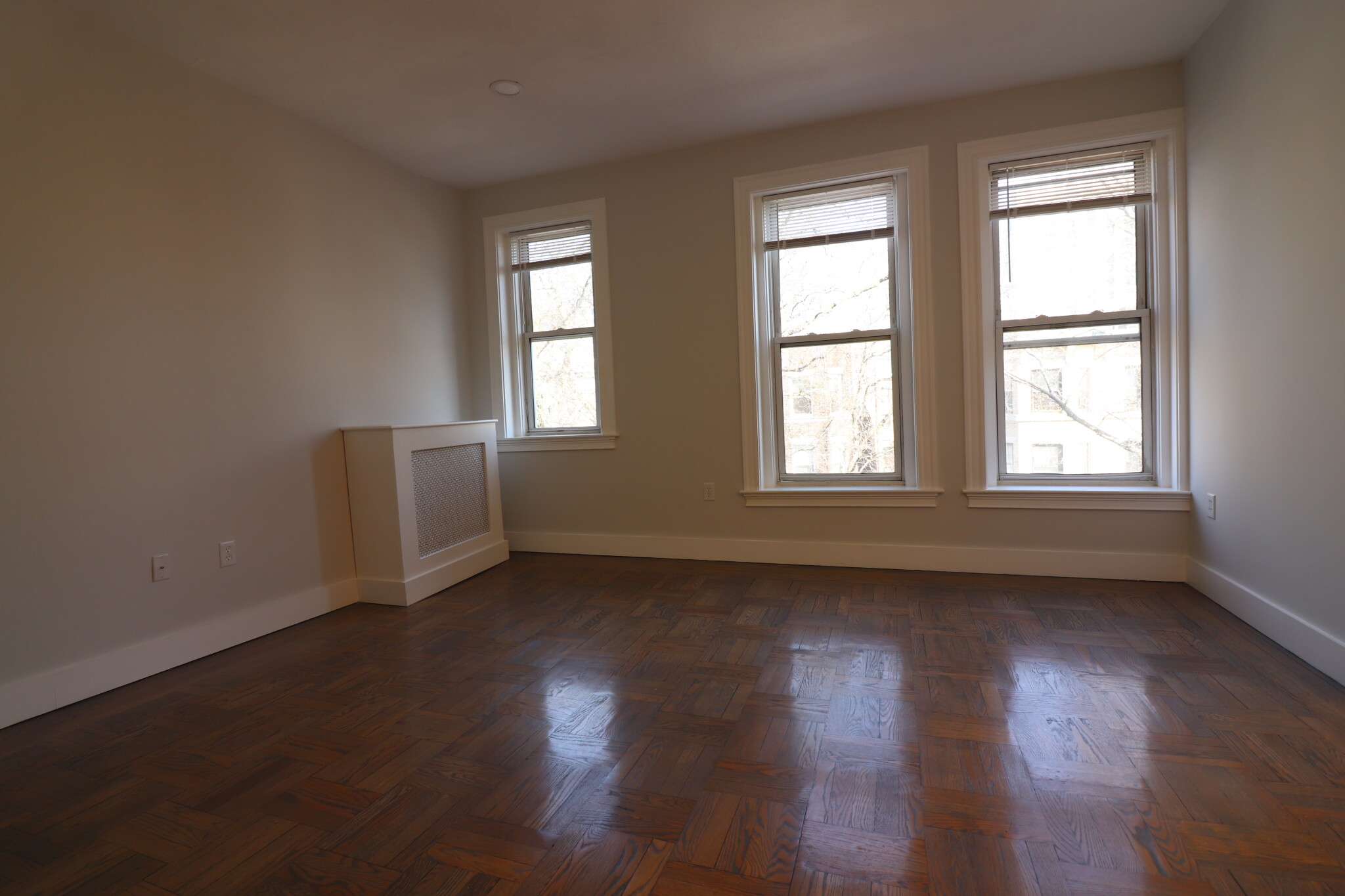 36 Queensberry St, Fenway