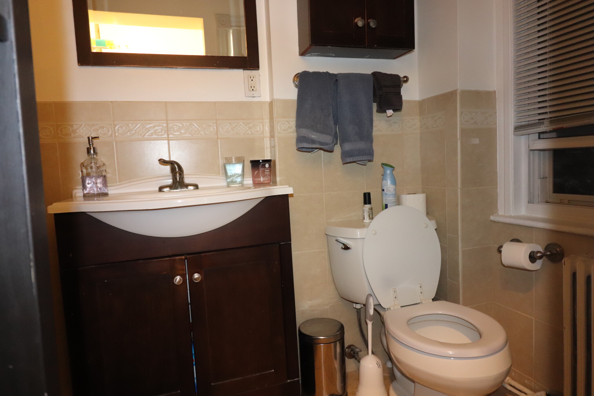 3 bed, 1 bath apartment for rent at 18 Homer St Unit 3, Brookline — photo 12 of 12