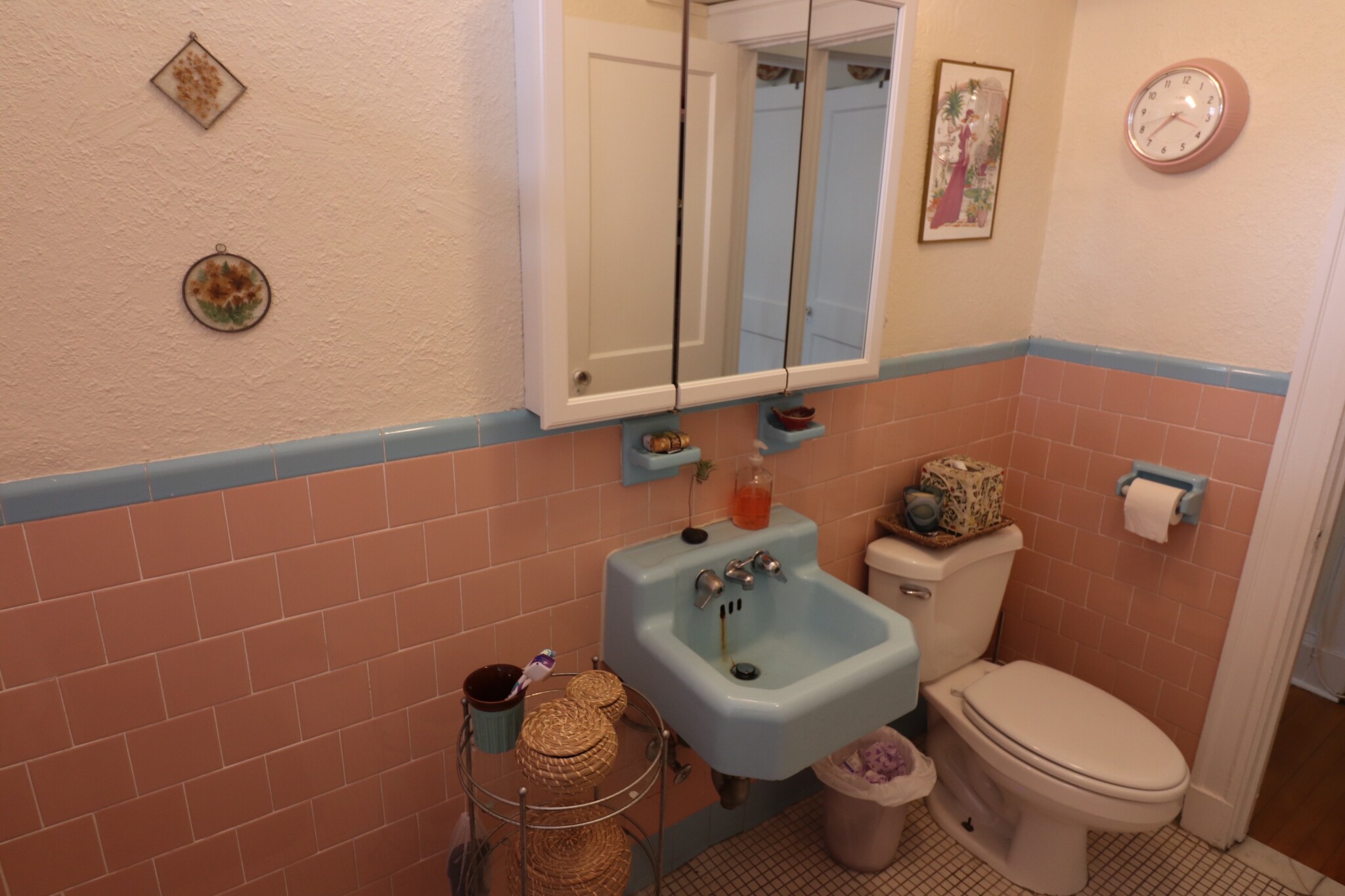 3 bed, 1 bath apartment for rent at 120 Babcock St Unit 33, Coolidge Corner — photo 6 of 21