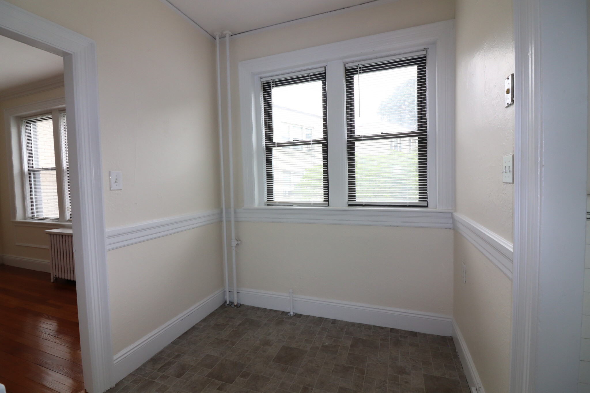 2 bed, 1 bath apartment for rent at 32 Park St Unit 3, Coolidge Corner — photo 18 of 23
