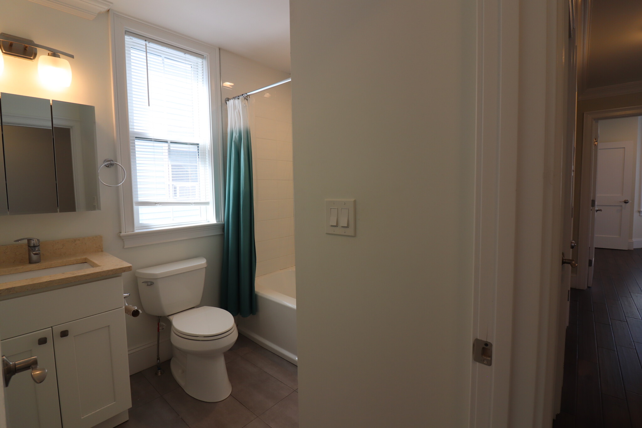 140 Minden St, Jamaica Plain