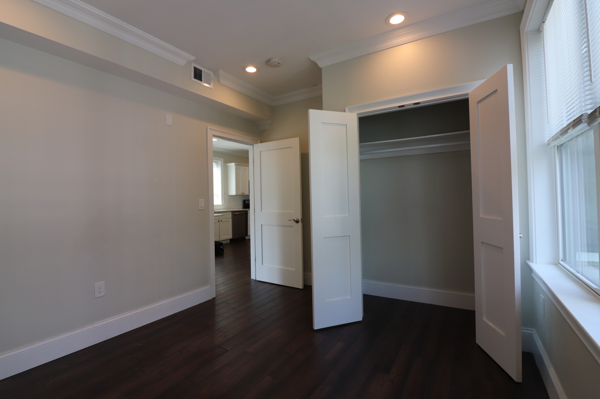 140 Minden St, Jamaica Plain