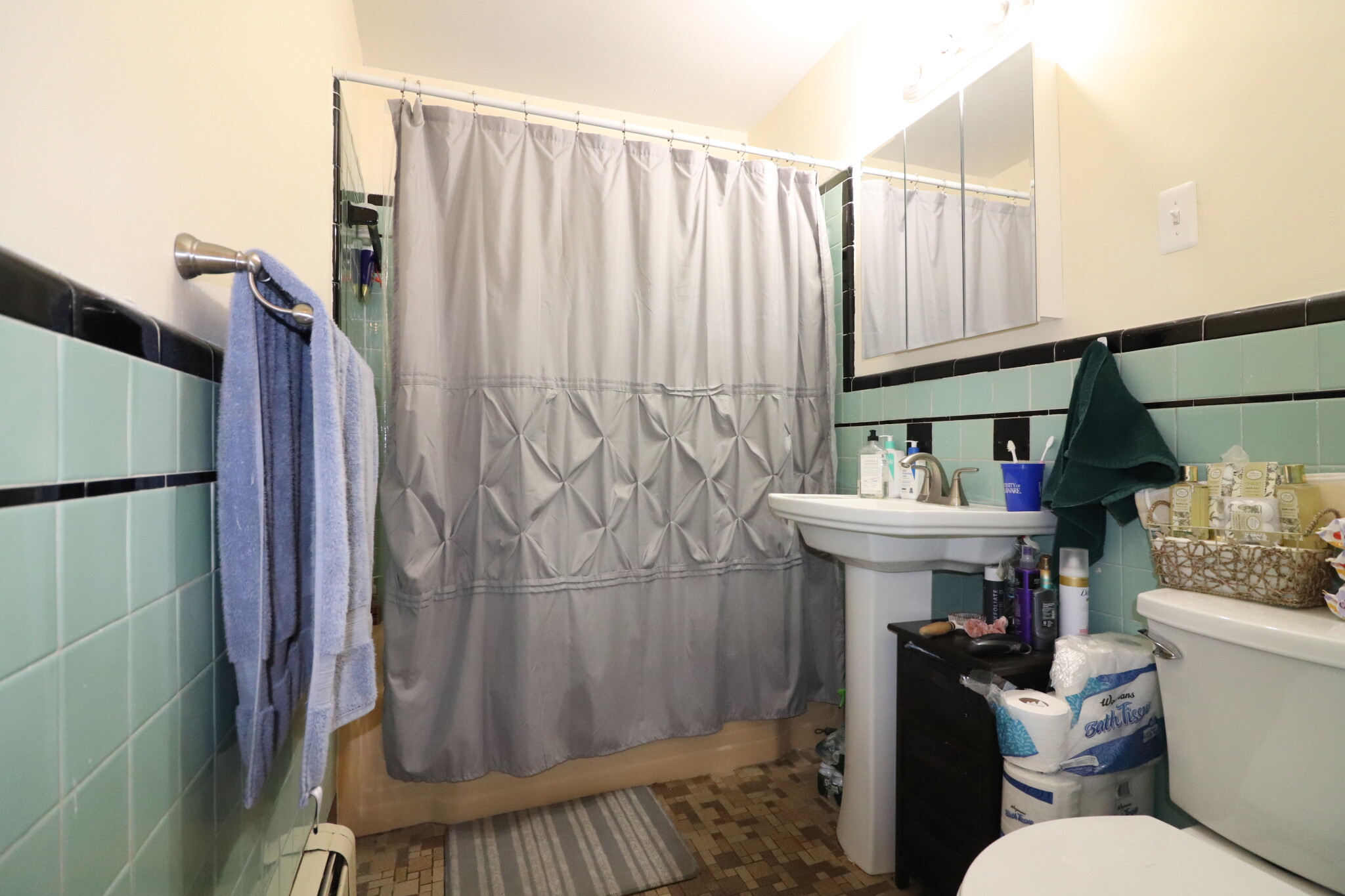 3 bed, 2 bath apartment for rent at 20 Stedman St Unit 1, Coolidge Corner — photo 9 of 20
