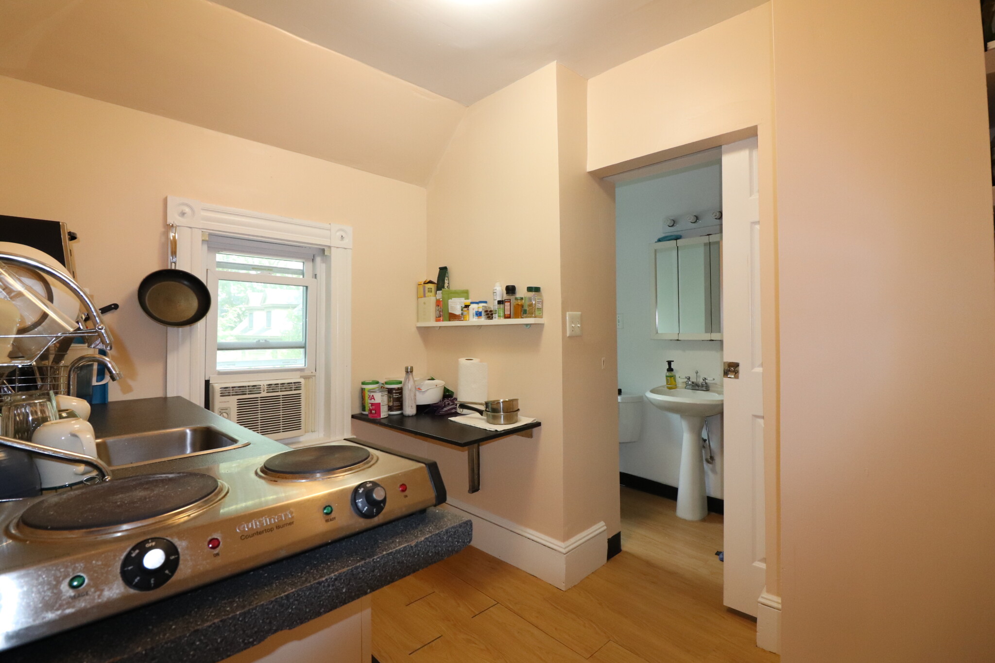 1 bed, 1 bath apartment for rent at 20 Stedman St Unit 3, Coolidge Corner — photo 4 of 10