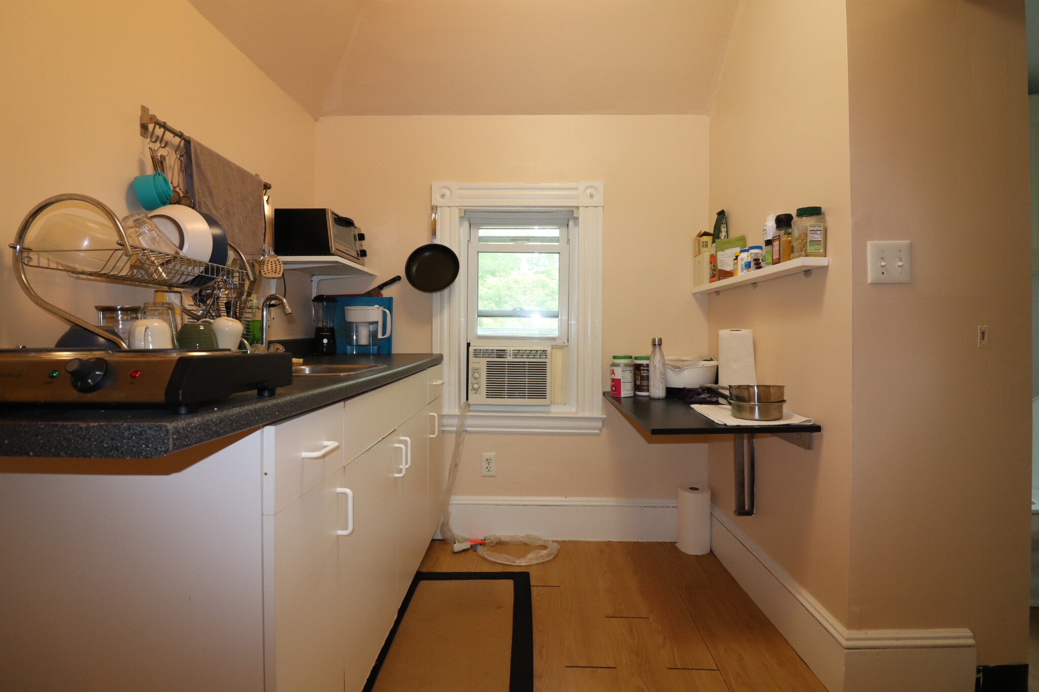 1 bed, 1 bath apartment for rent at 20 Stedman St Unit 3, Coolidge Corner — photo 6 of 10