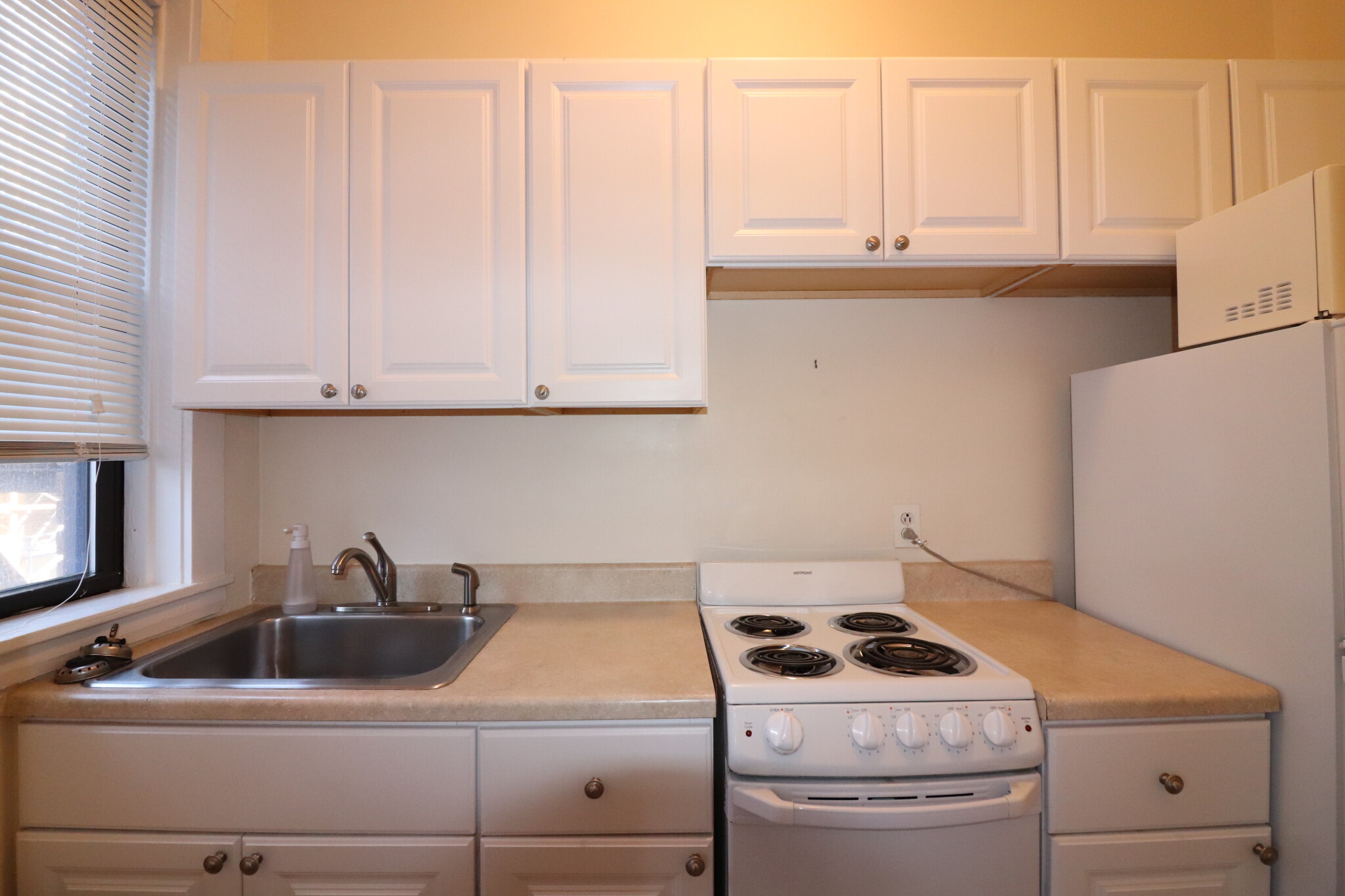 1 bed, 1 bath apartment for rent at 126 Babcock St Unit 27A, Brookline — photo 10 of 13