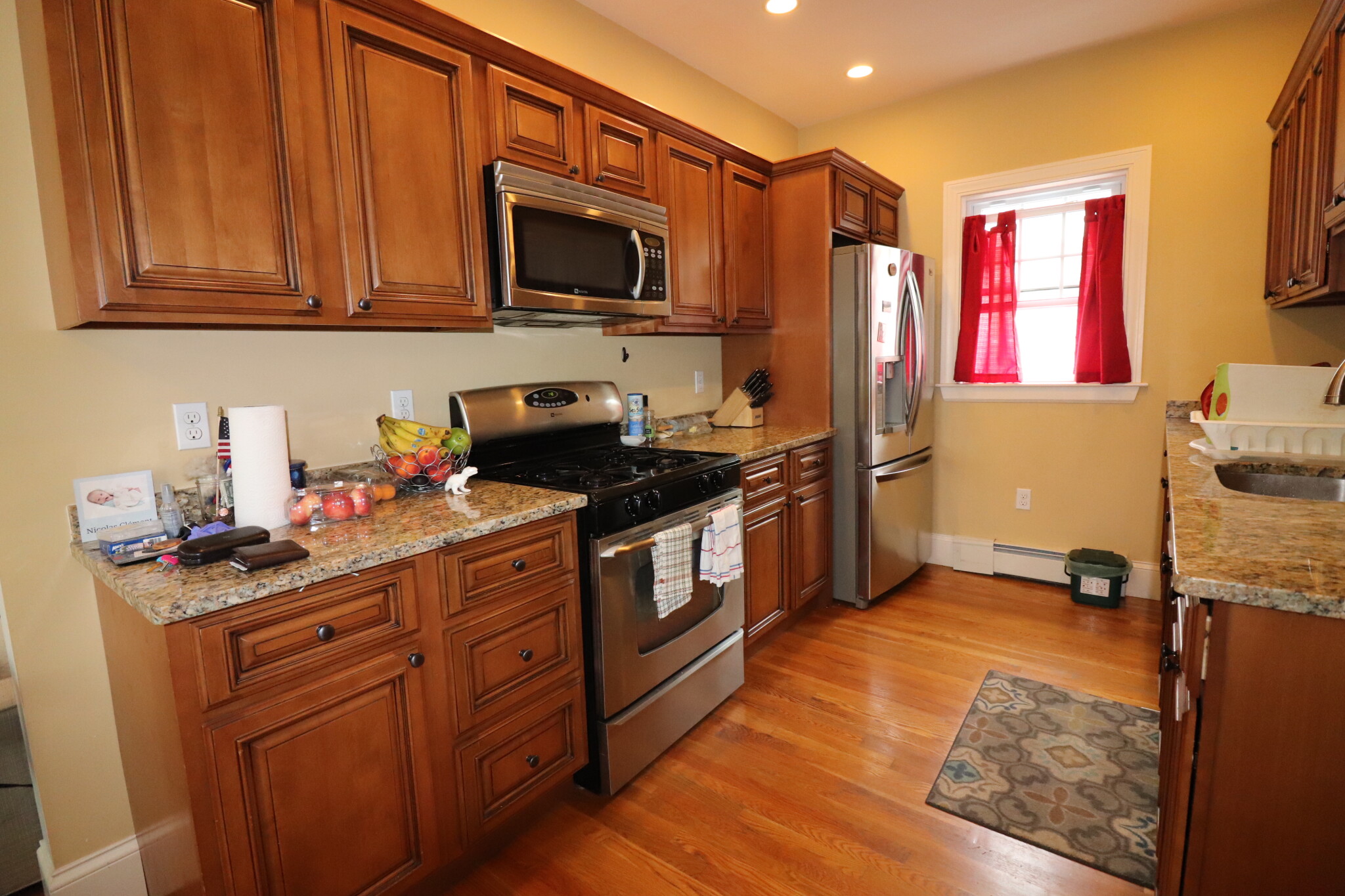 2 bed, 1.5 bath apartment for rent at 8 Oakland St Unit 3, Inman Square — photo 4 of 17