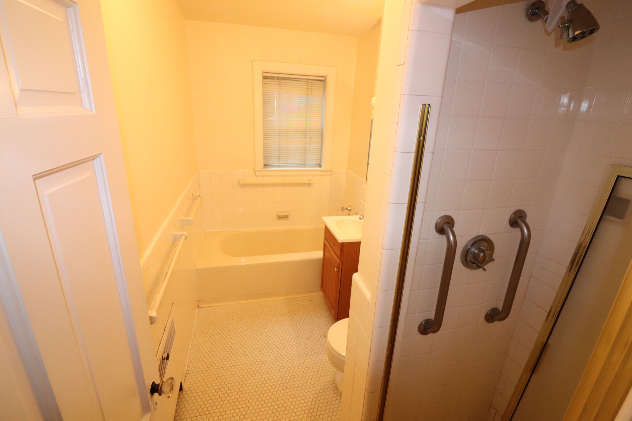 2 bed, 1 bath apartment for rent at 312 Washington St Unit 4-2, Wellesley — photo 19 of 25