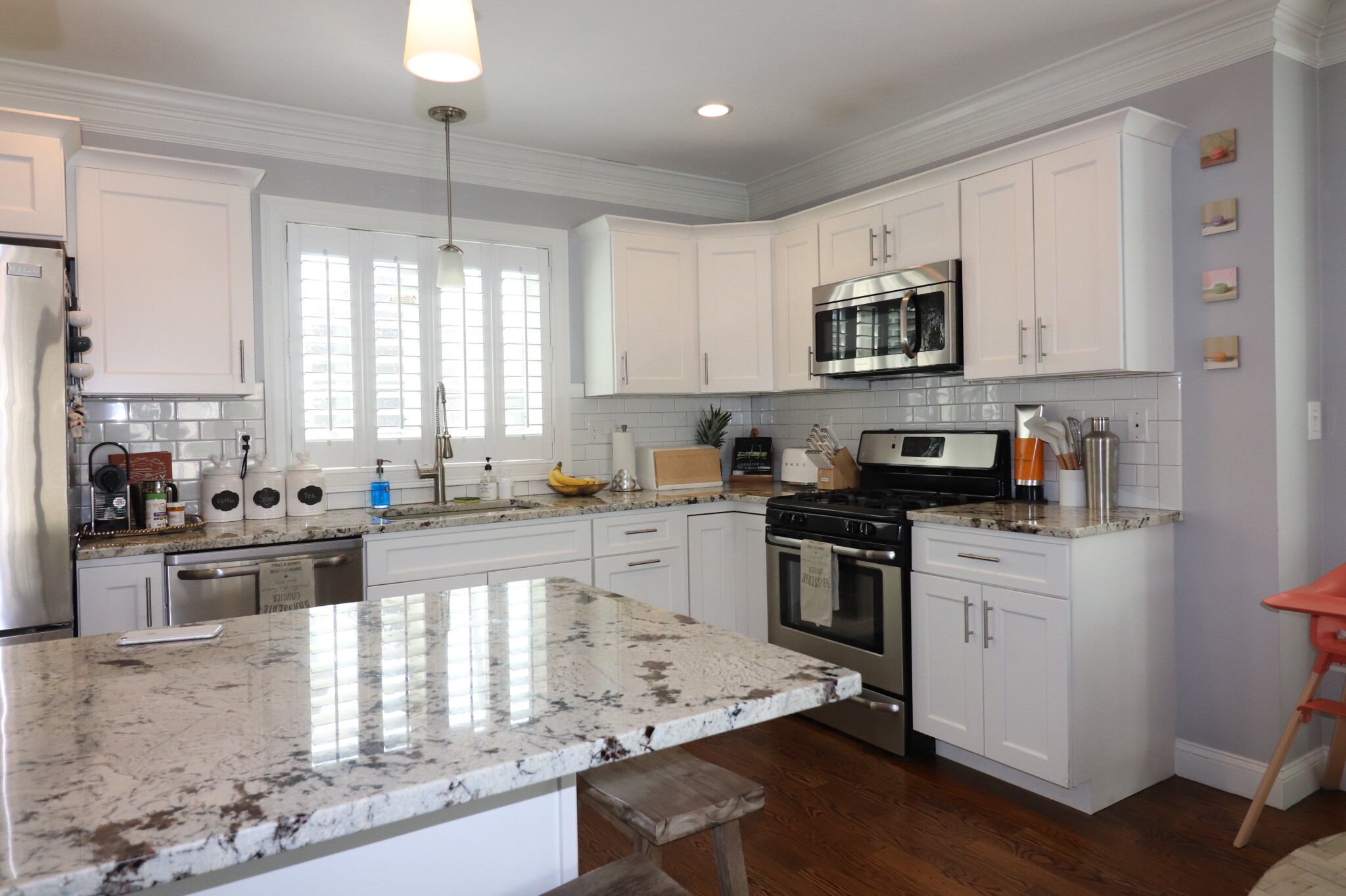 3 bed, 2.5 bath apartment for rent at 35 Wyvern St, Roslindale — photo 3 of 31