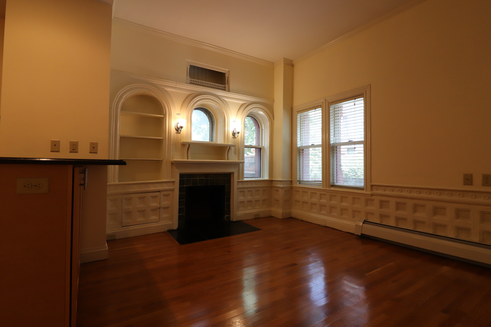 195 Commonwealth Ave, Back Bay