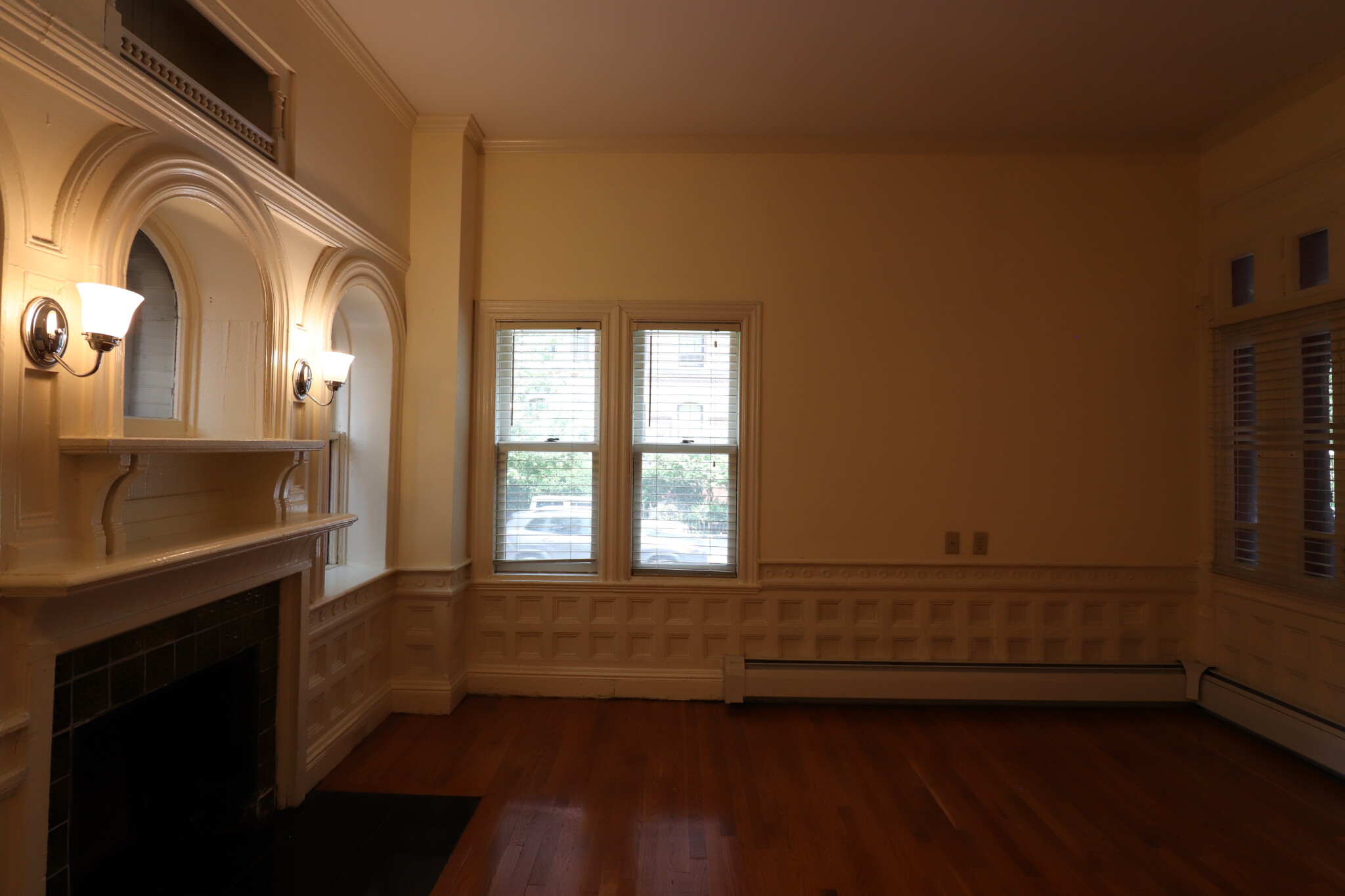 195 Commonwealth Ave, Back Bay