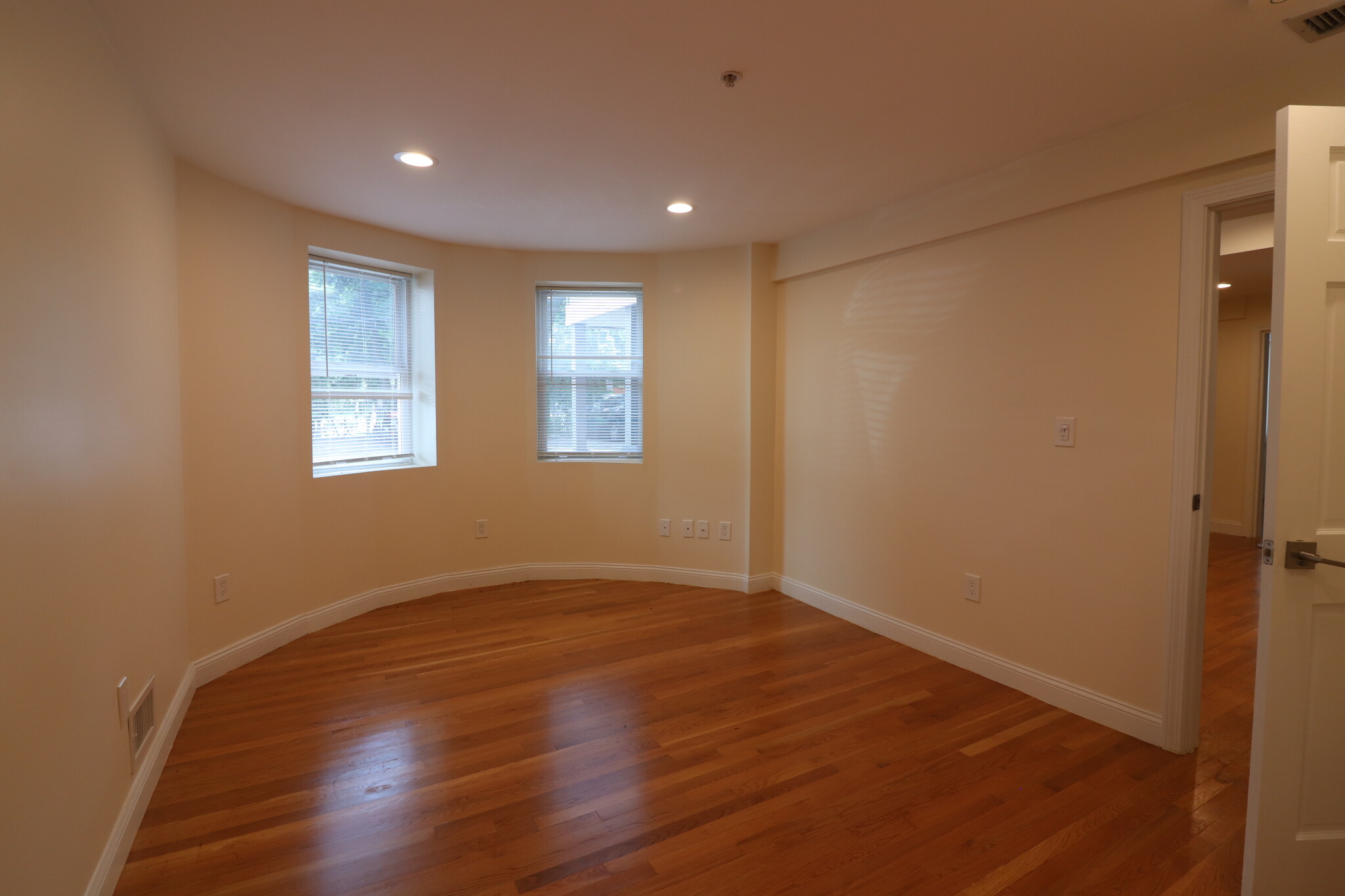 1801 Beacon St, Brookline