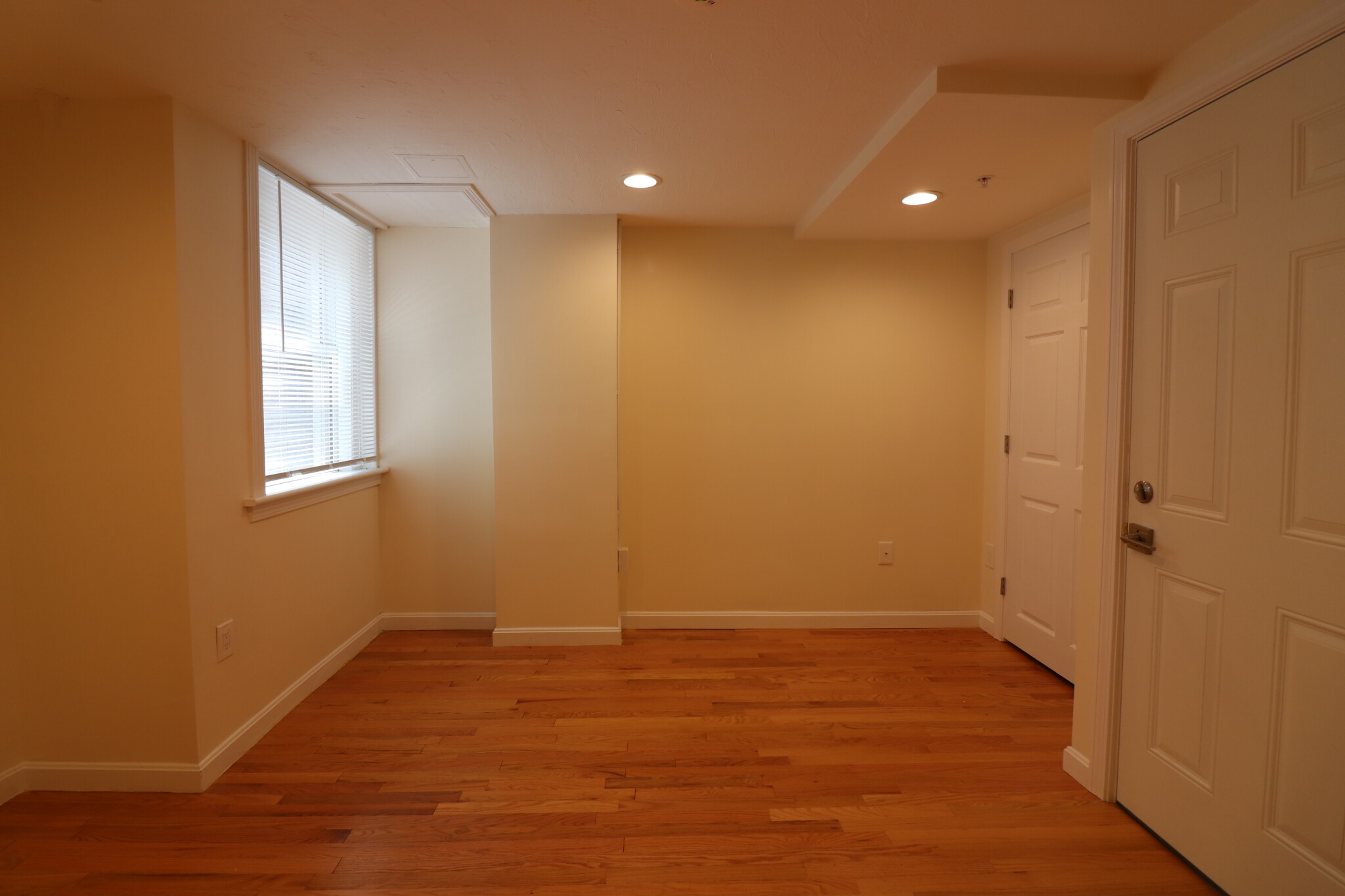 1801 Beacon St, Brookline