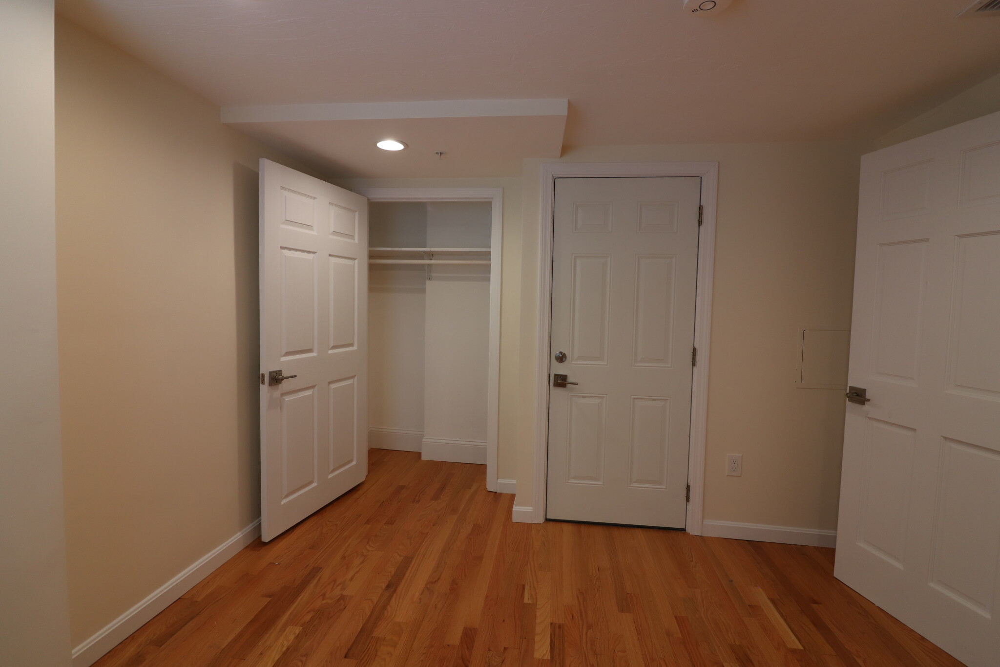 1801 Beacon St, Brookline