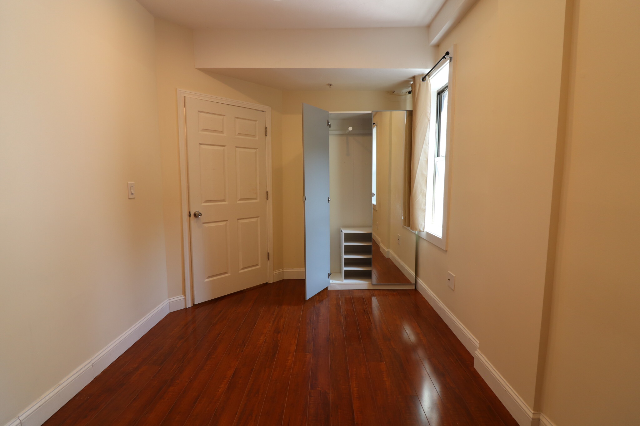 1203 Beacon St, Coolidge Corner