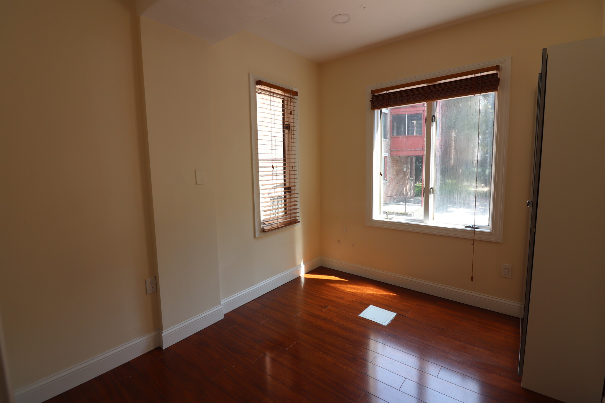 1203 Beacon St, Coolidge Corner