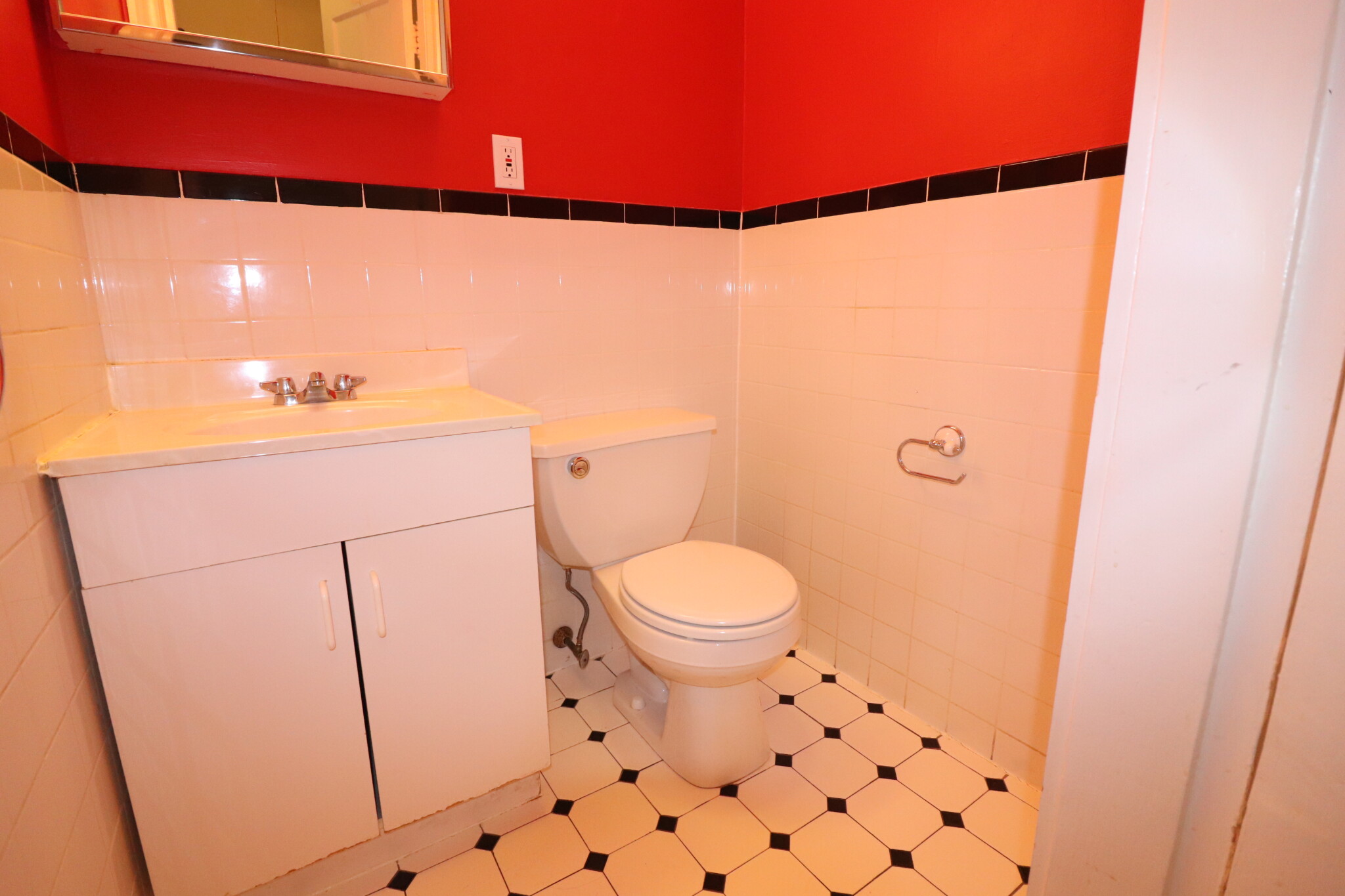 3 bed, 2.5 bath apartment for rent at 173 Winchester Unit 1, Coolidge Corner — photo 13 of 25