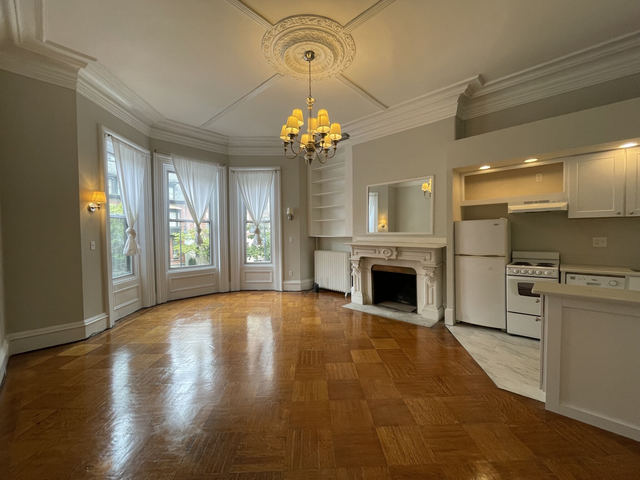 307 Beacon St, Back Bay