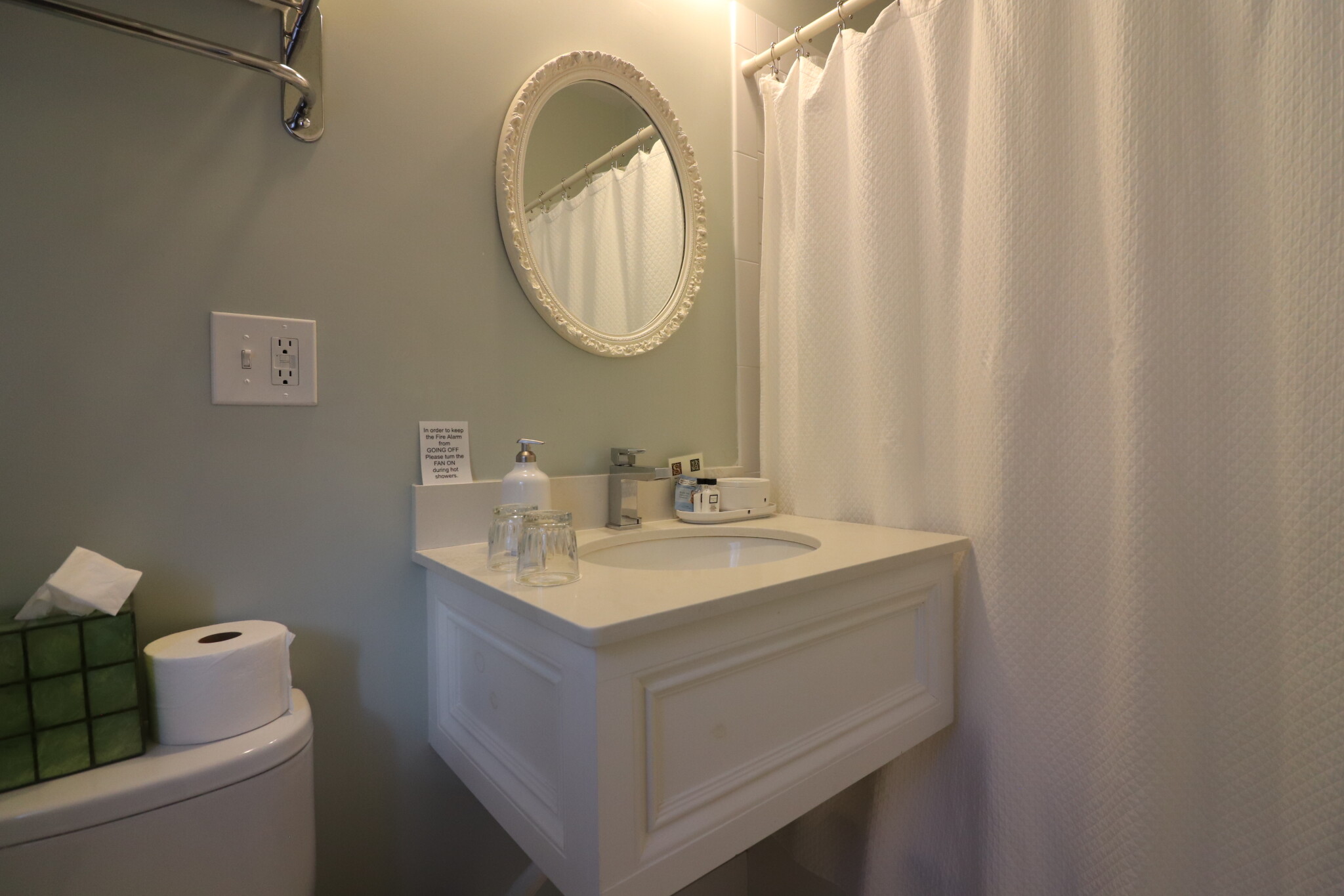 143 Saint Paul St, Longwood