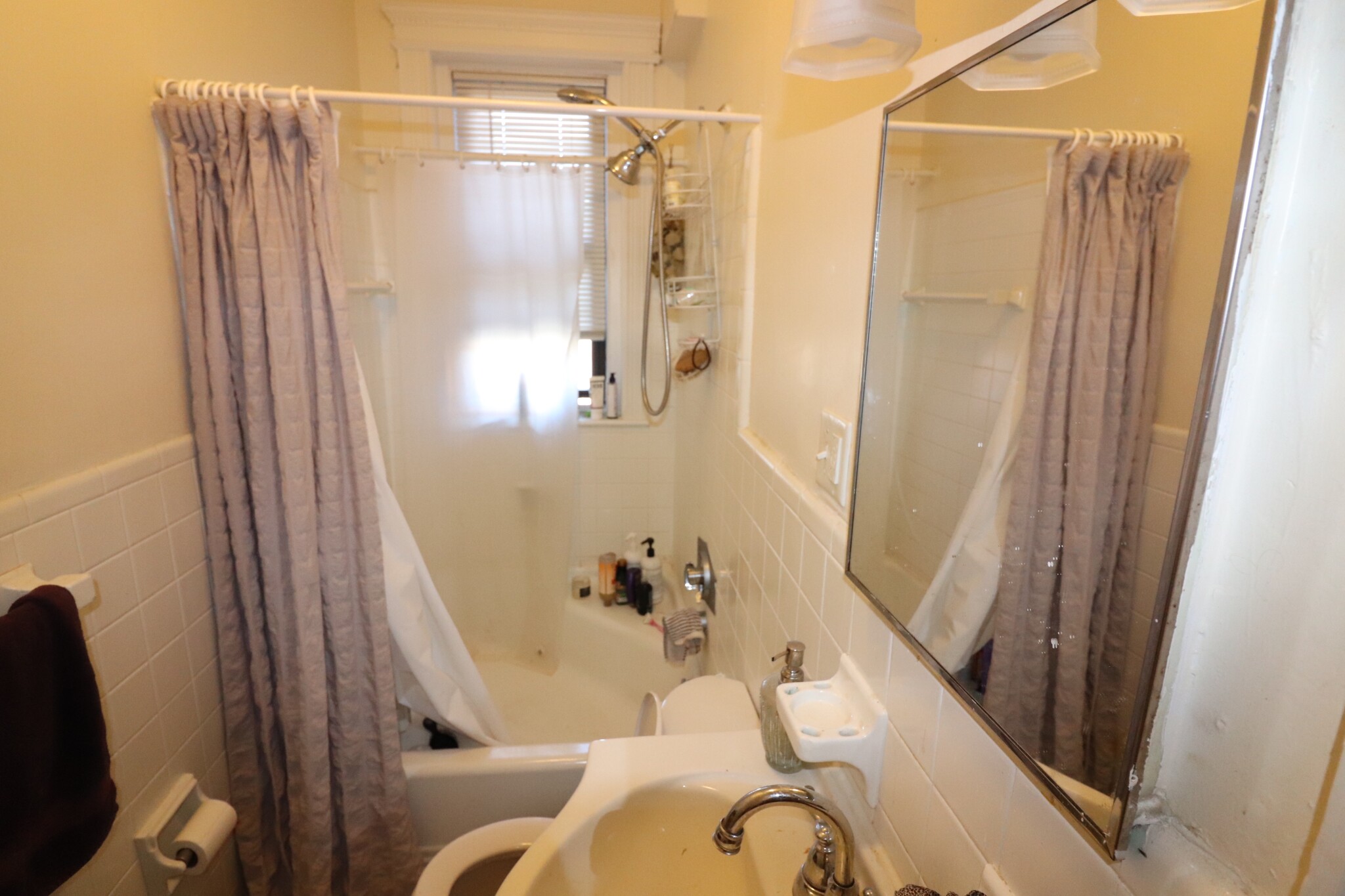 1959 Commonwealth Ave, Brighton