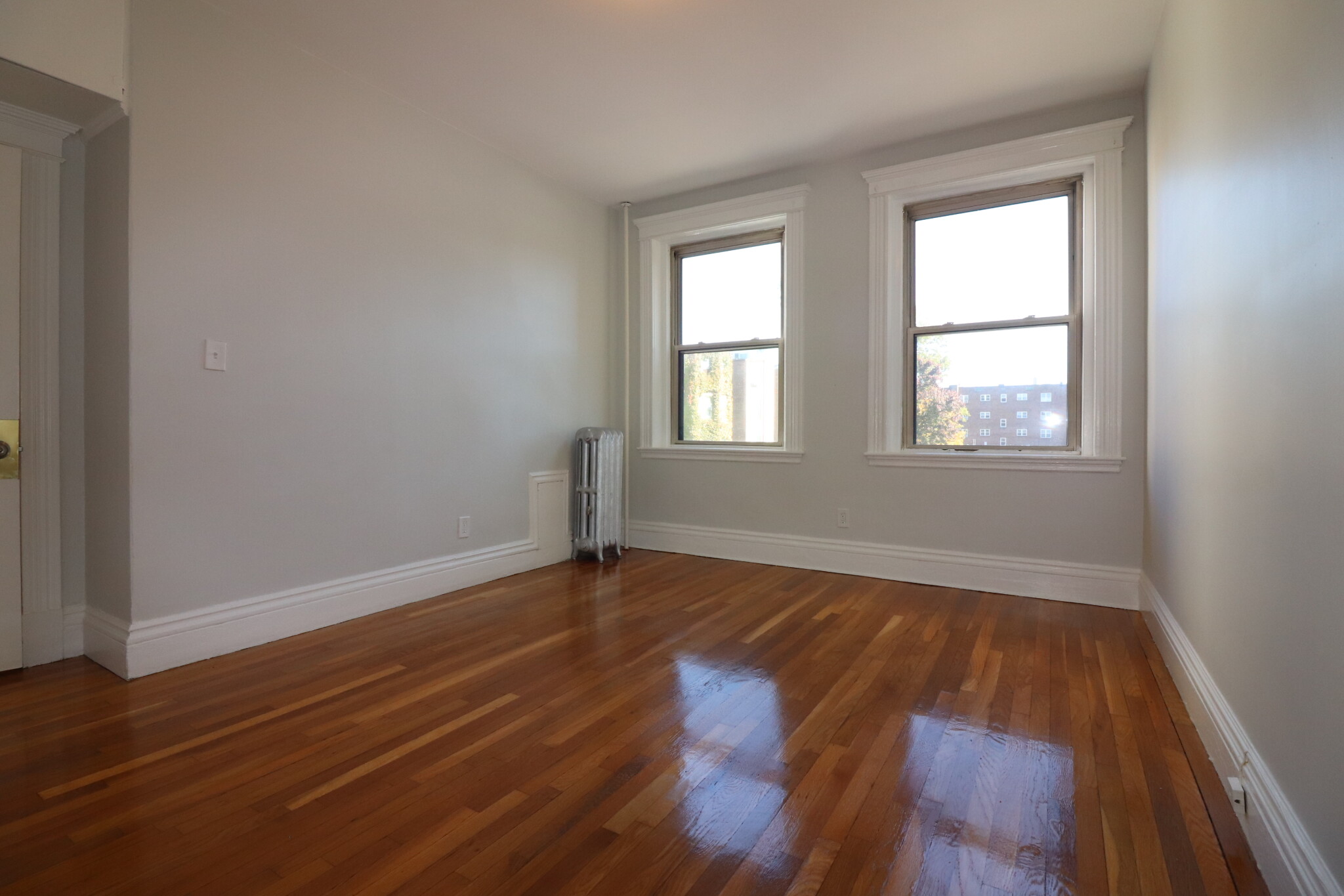 175 Harvard St, Coolidge Corner