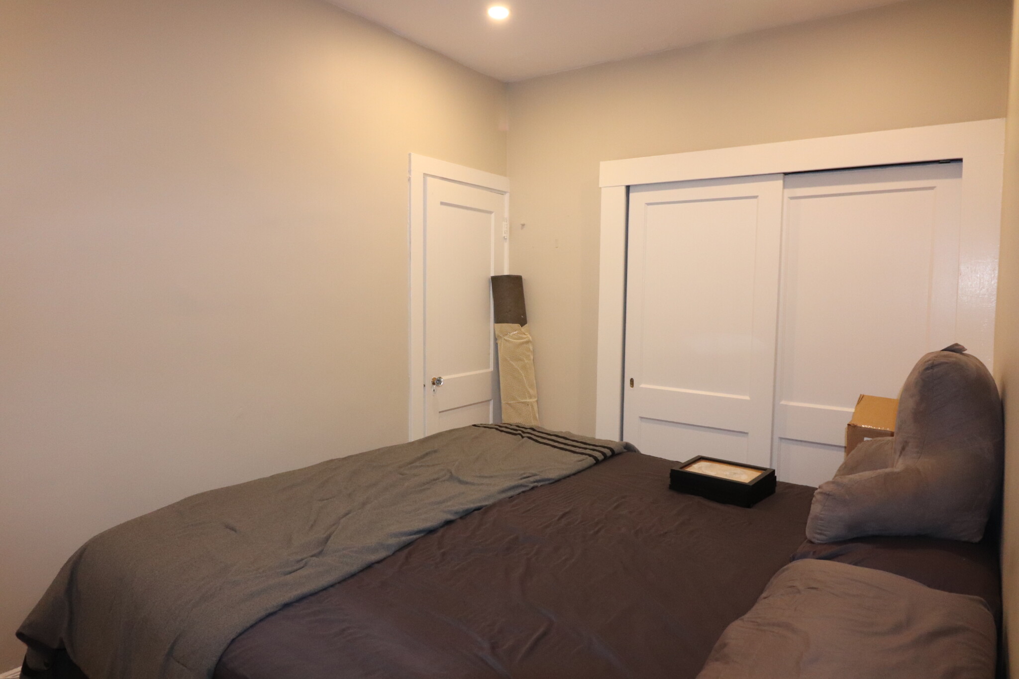 1 bed, 1 bath apartment for rent at 176 Winthrop Rd Unit 7, Washington Square — photo 5 of 7