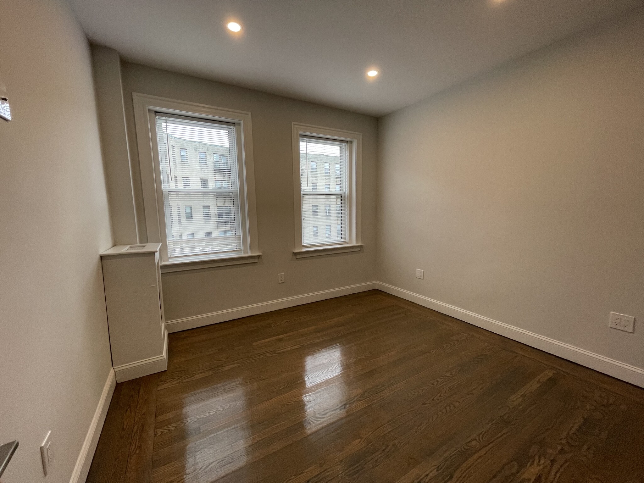2 bed, 1 bath apartment for rent at 20 Queensberry St Unit 7A, Fenway — photo 4 of 14