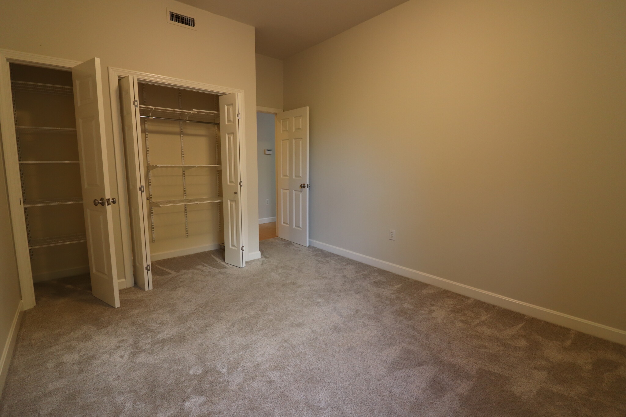 2 bed, 2 bath apartment for rent at 60 Glen Rd Unit T-12, Brookline — photo 13 of 43