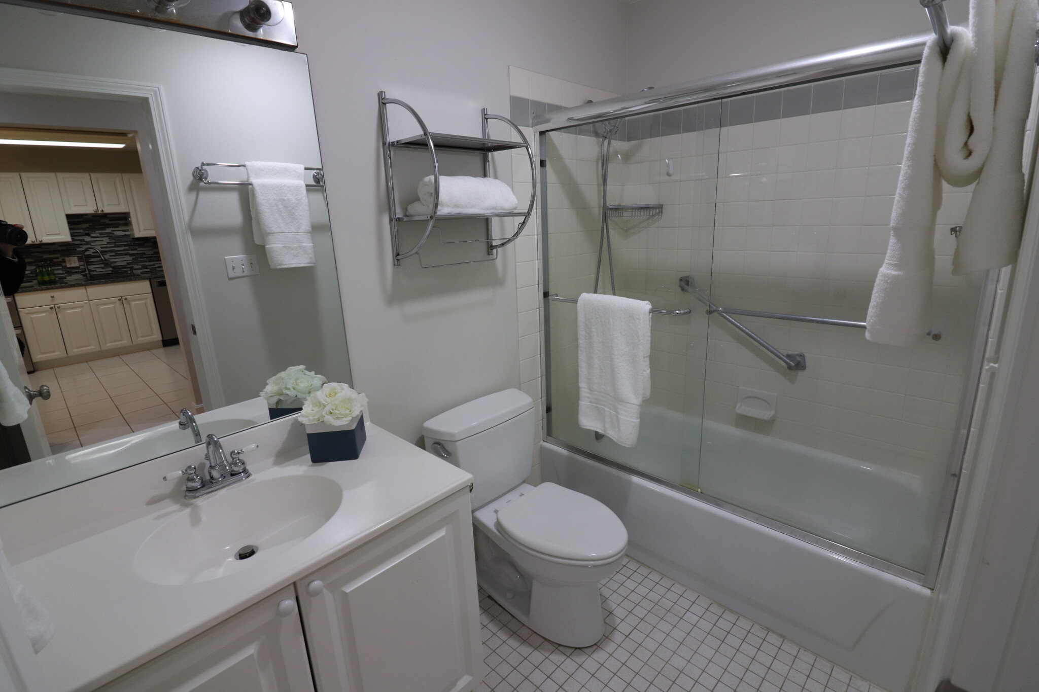 2 bed, 2 bath apartment for rent at 60 Glen Rd Unit T-12, Brookline — photo 6 of 43