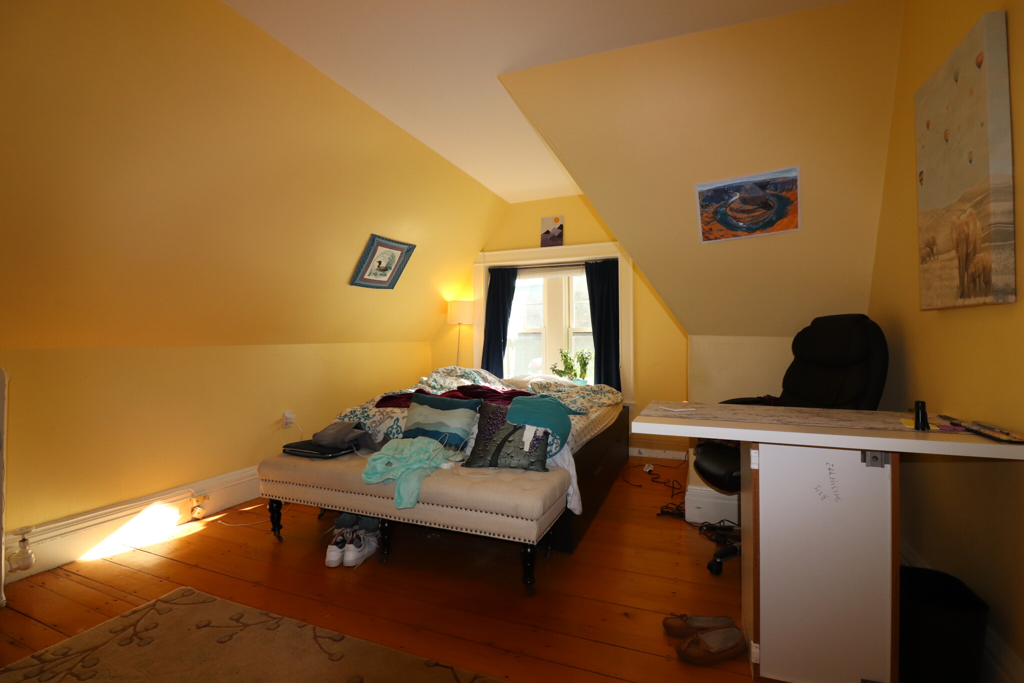 Studio bed, 1 bath apartment for rent at 135 Saint Paul St Unit 4, Coolidge Corner — photo 2 of 8