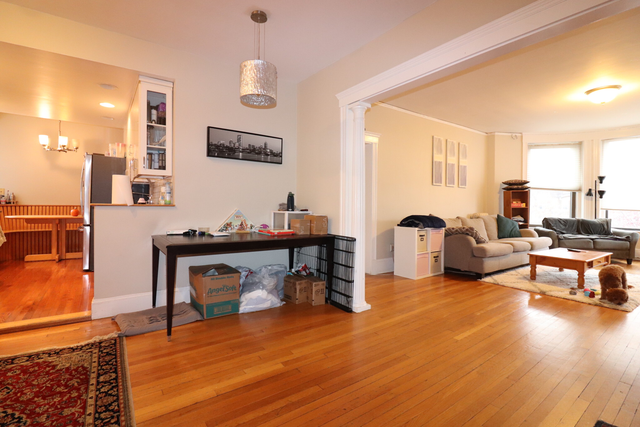 4 bed, 2 bath apartment for rent at 1038 Beacon St Unit 303, Brookline — photo 6 of 15
