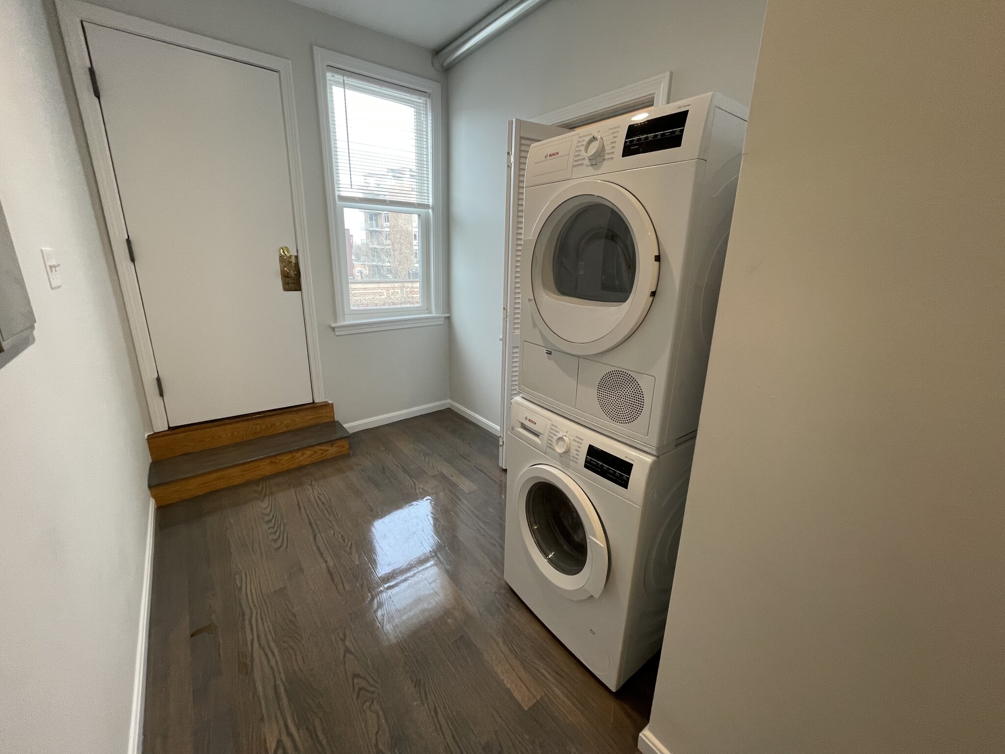 1406 Beacon St, Coolidge Corner