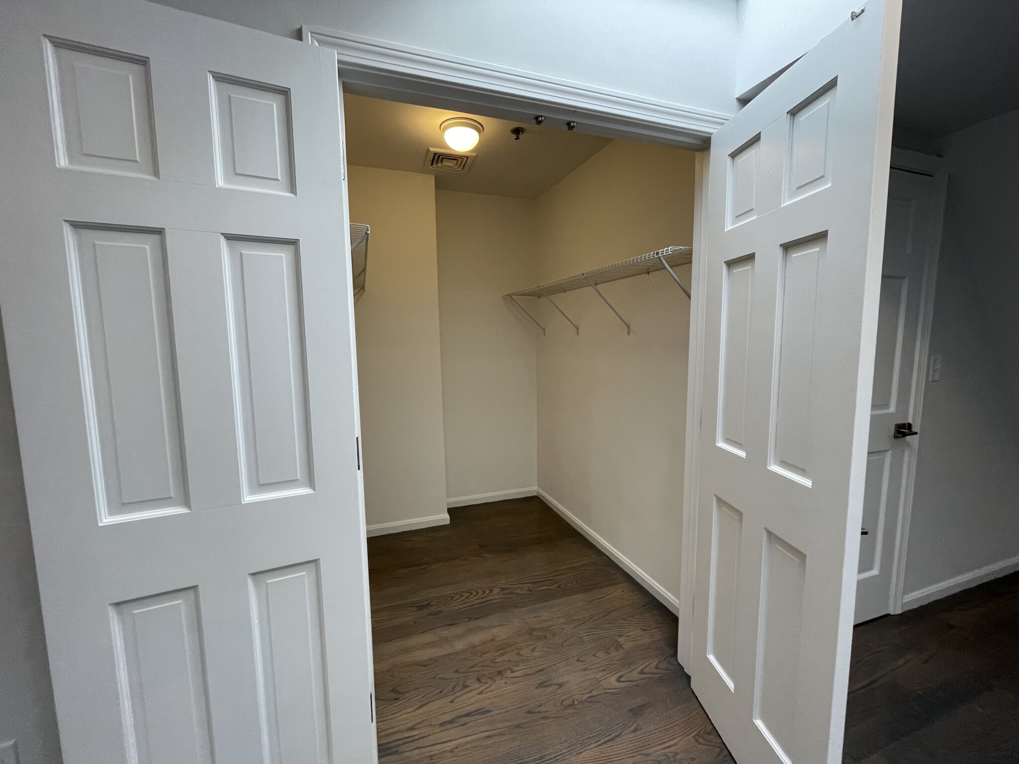 1406 Beacon St, Coolidge Corner