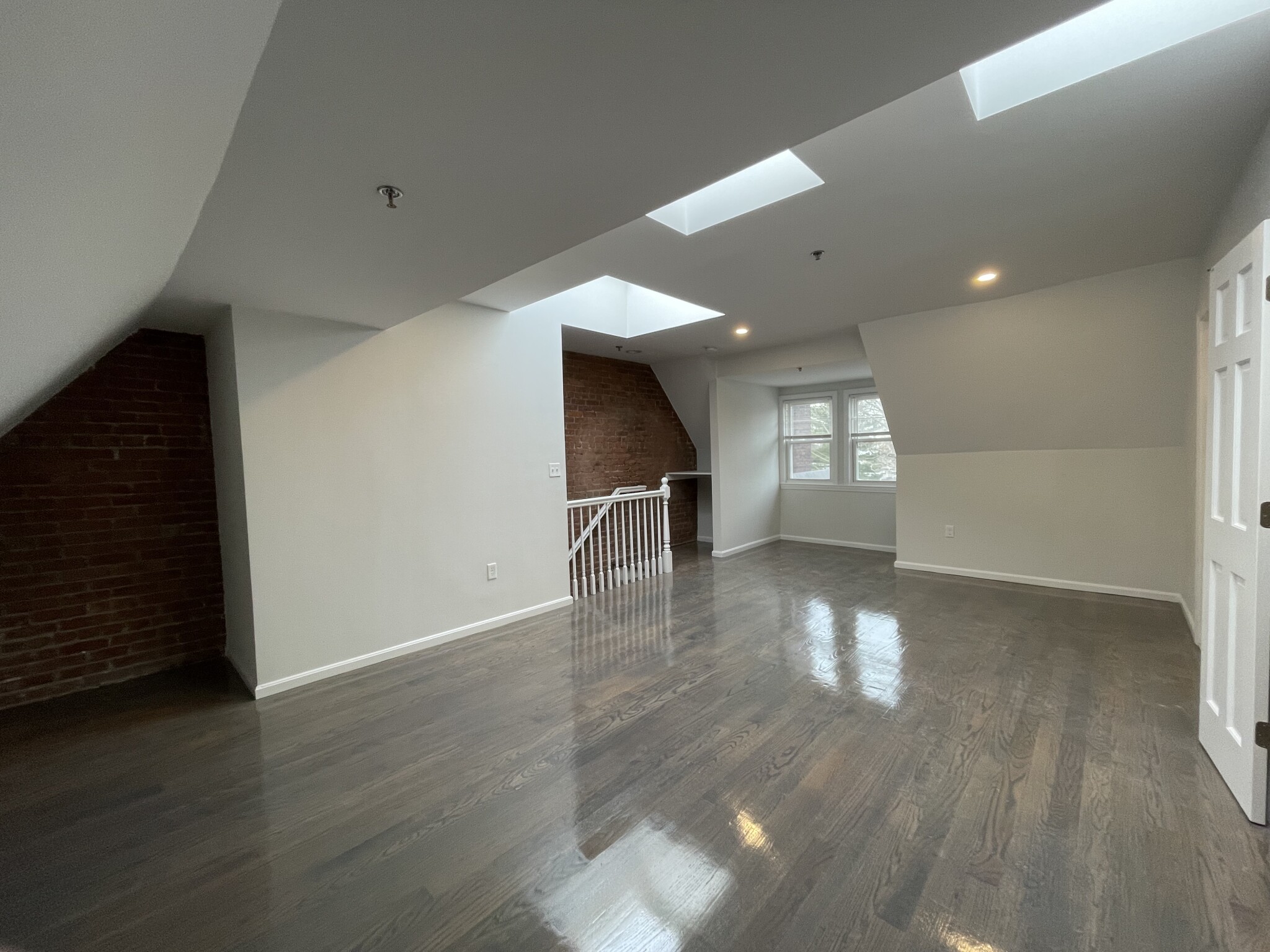 1406 Beacon St, Coolidge Corner