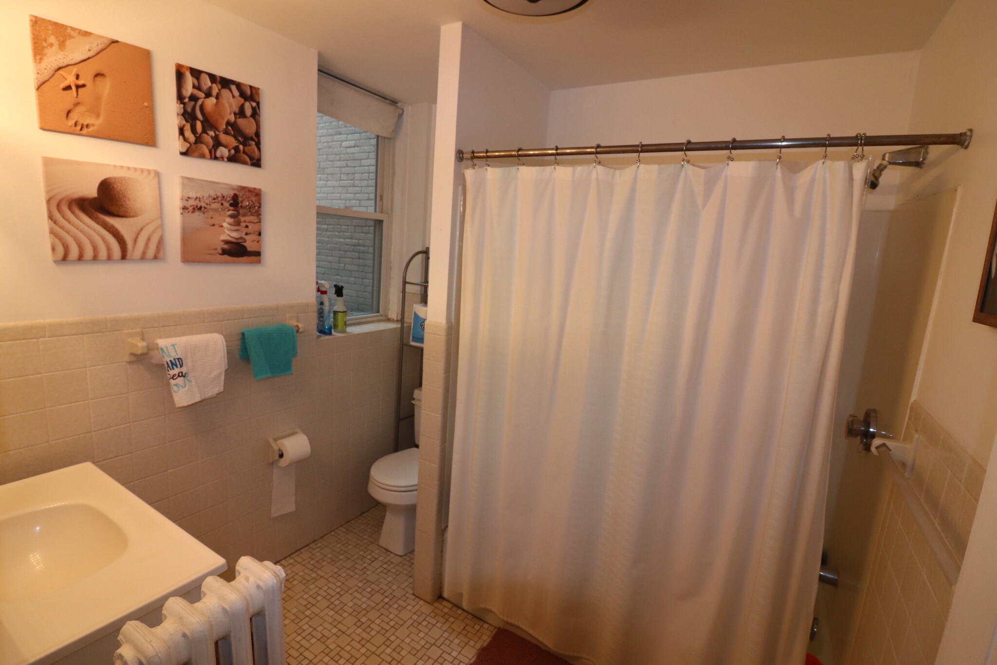 44 Longwood Ave, Longwood