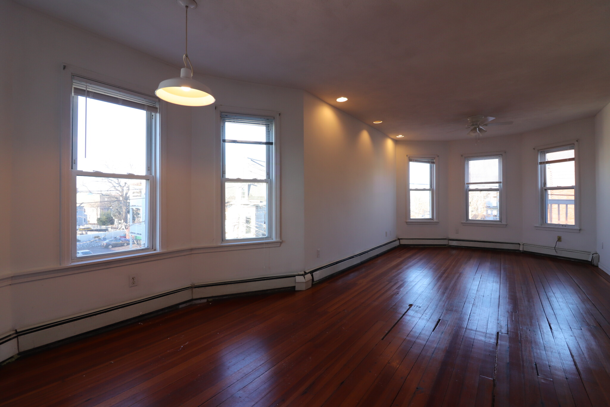 3 bed, 1 bath apartment for rent at 50 Mansfield St Unit 3, Allston — photo 3 of 9