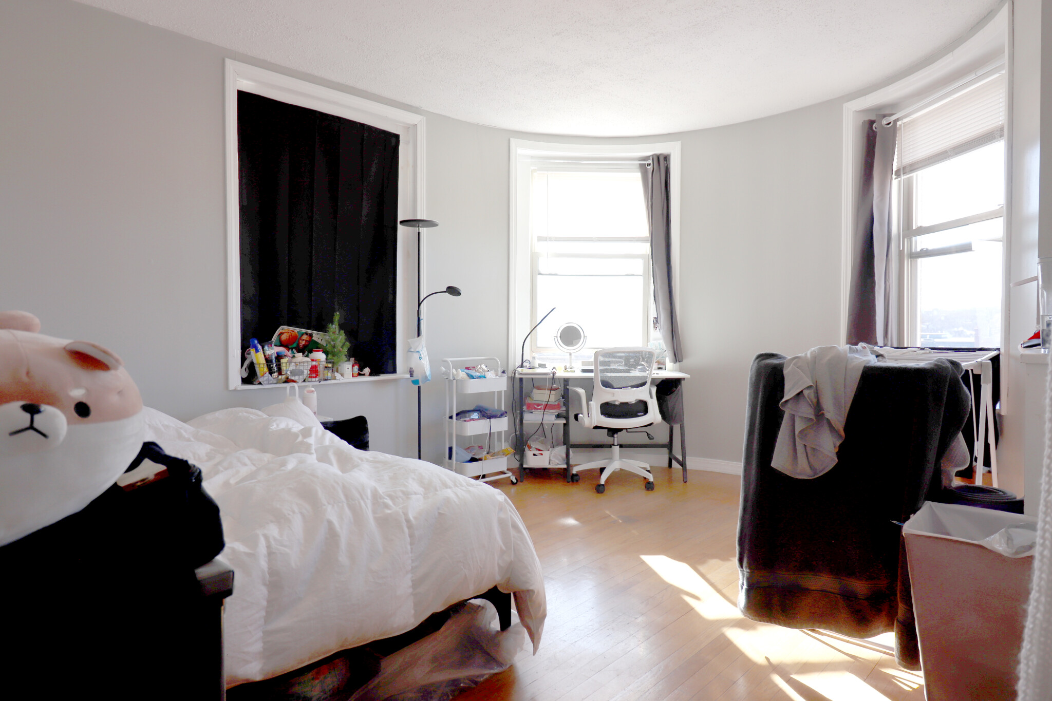 879 Beacon St, Fenway