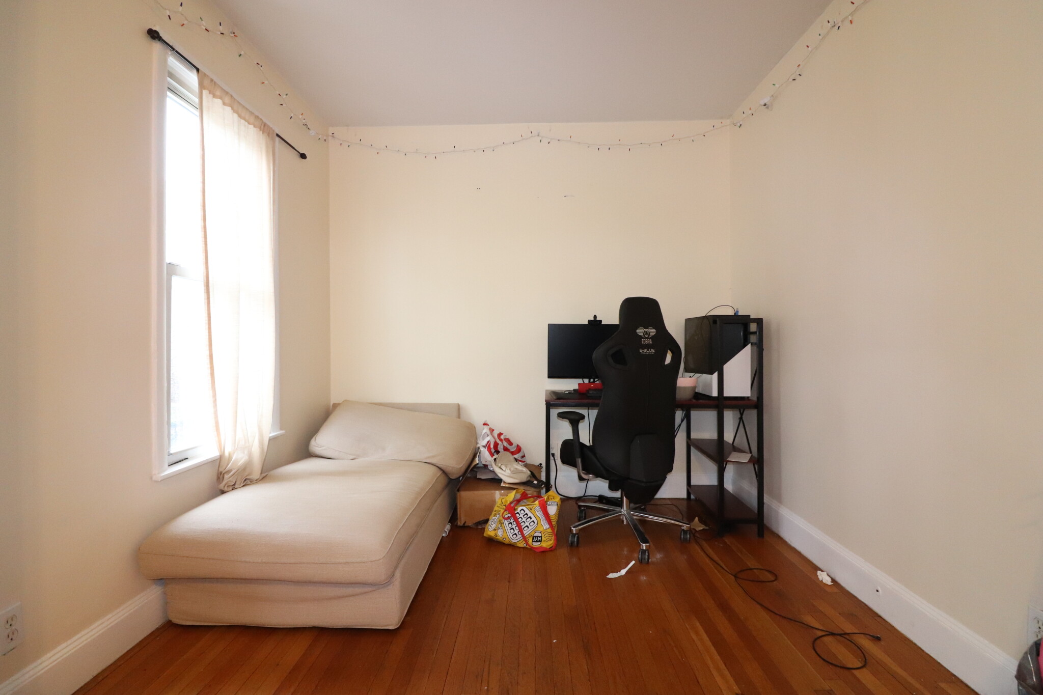 214 Freeman St, Coolidge Corner