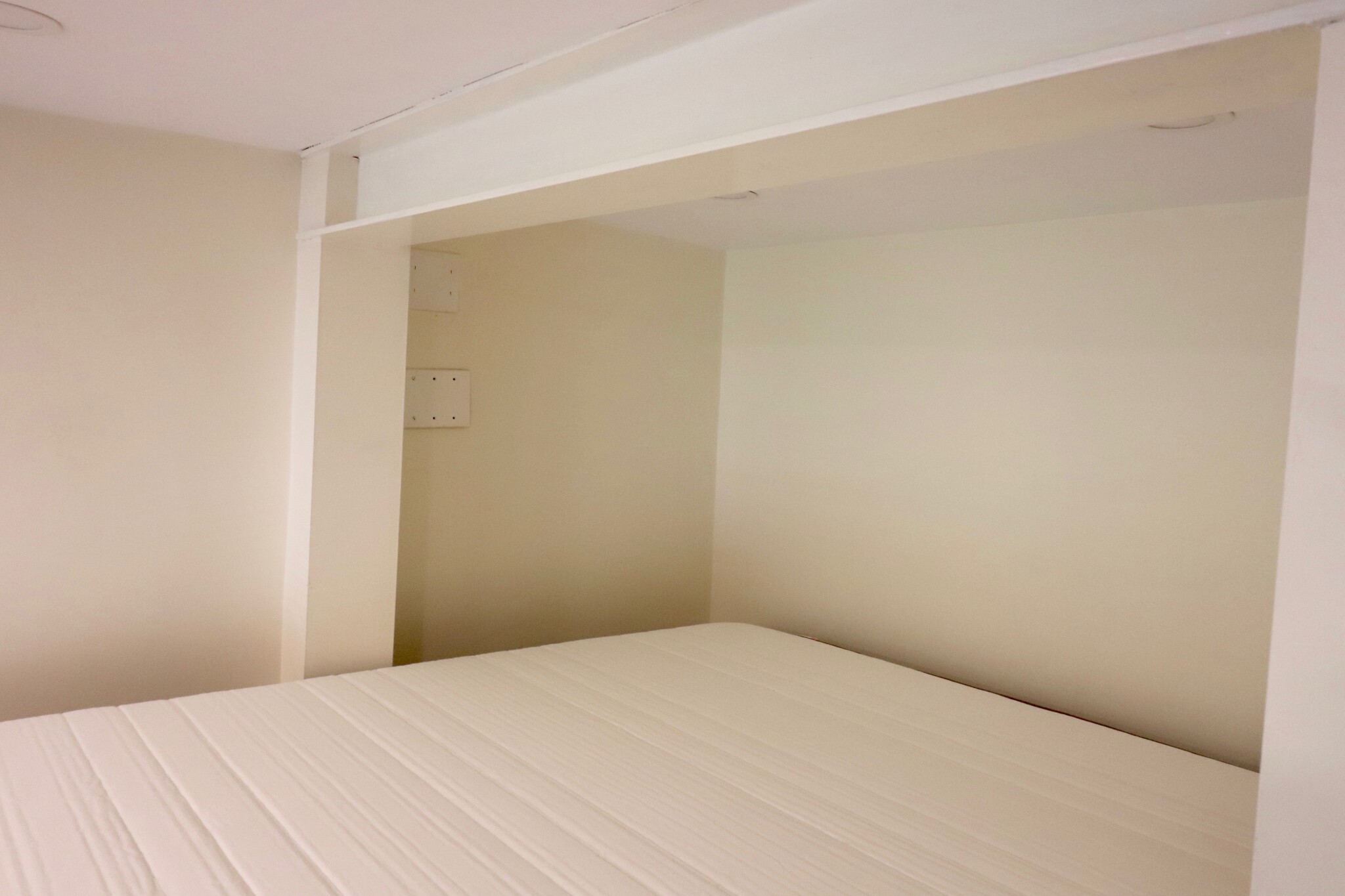 1689 Beacon St, Washington Square